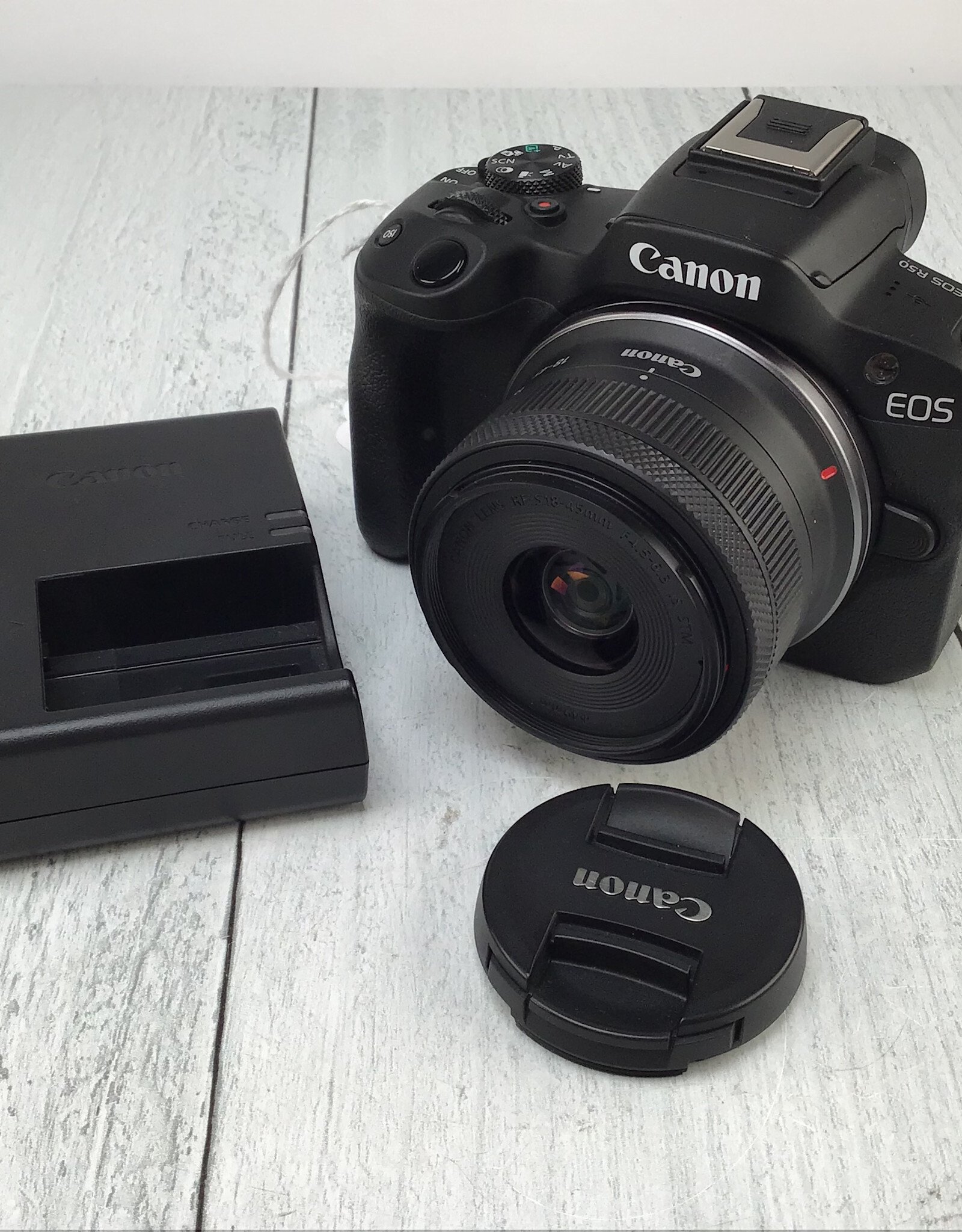 CANON Canon EOS R50 Camera w/ 18-45mm Used Good