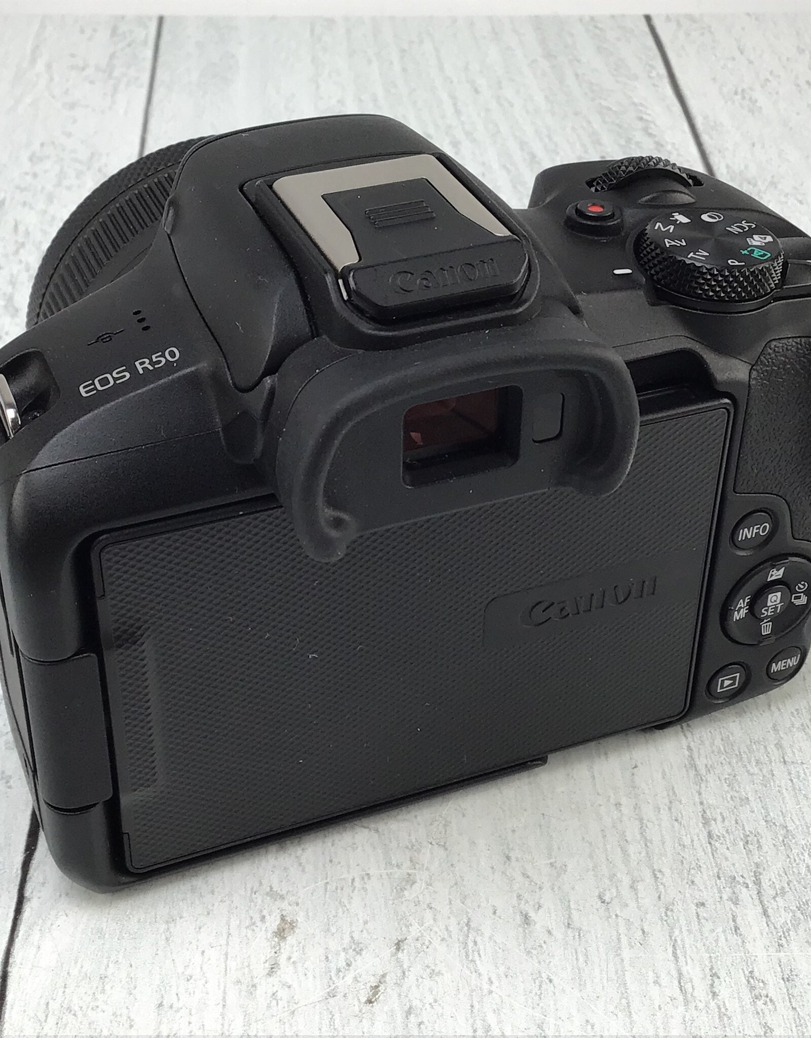 CANON Canon EOS R50 Camera w/ 18-45mm Used Good