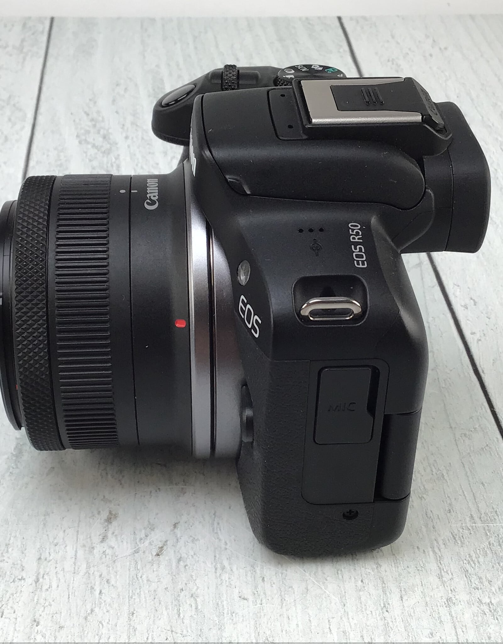CANON Canon EOS R50 Camera w/ 18-45mm Used Good