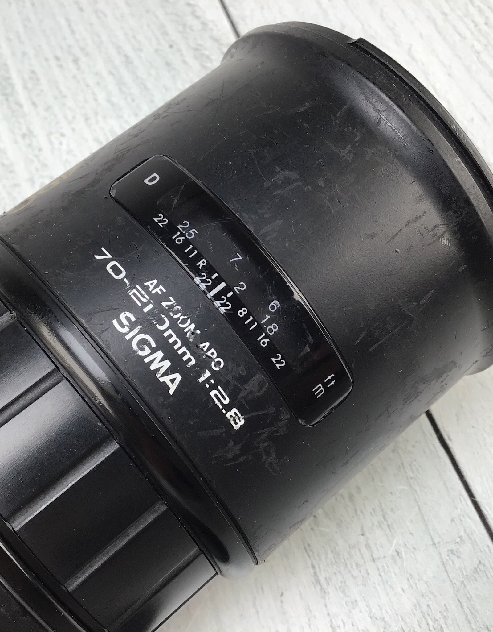 SIGMA Sigma AF Zoom APO 70-210mm f2.8 Lens for Nikon F Used Fair