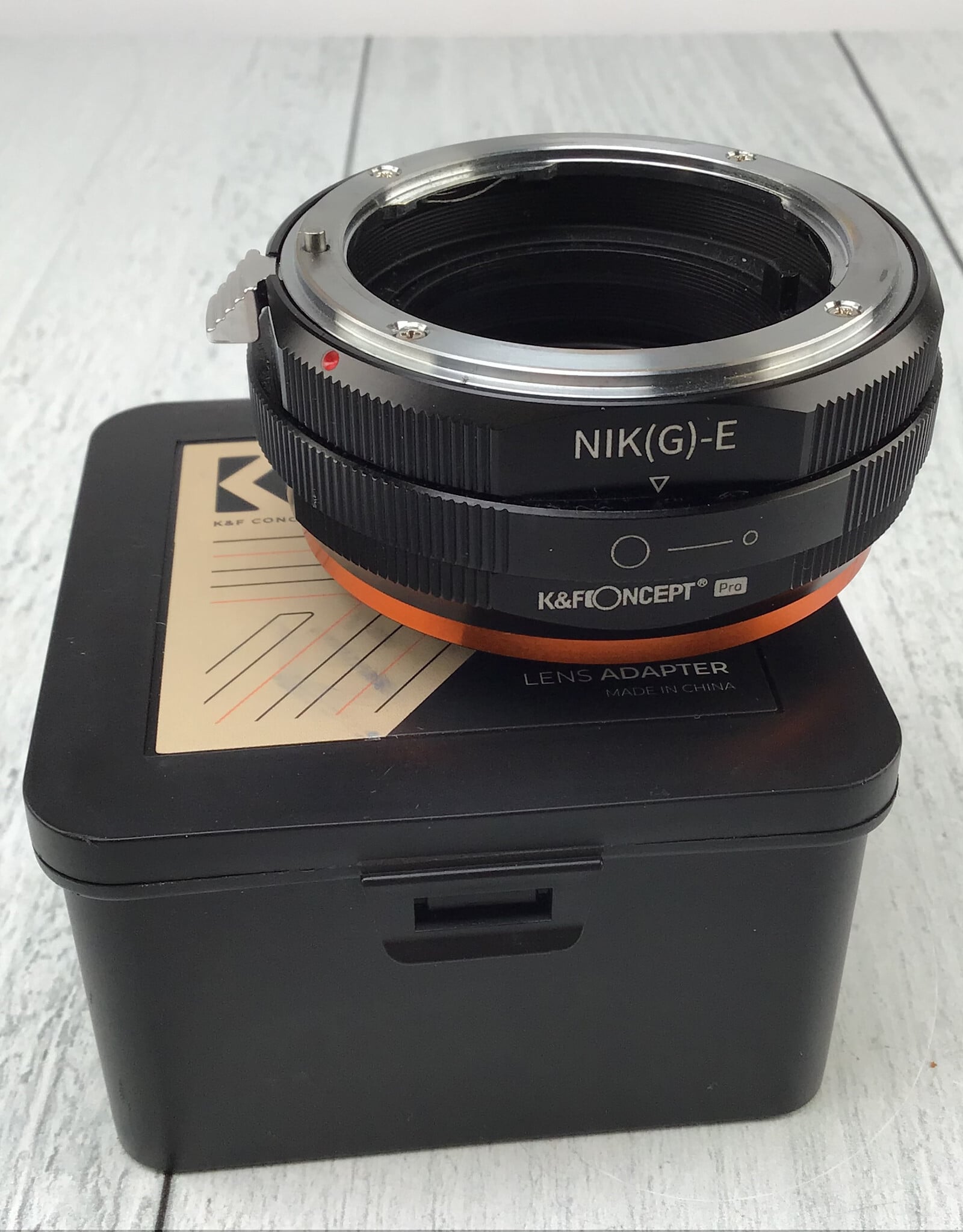 k&F K&F Concept Nikon G to Sony E Mount in Case Used Good