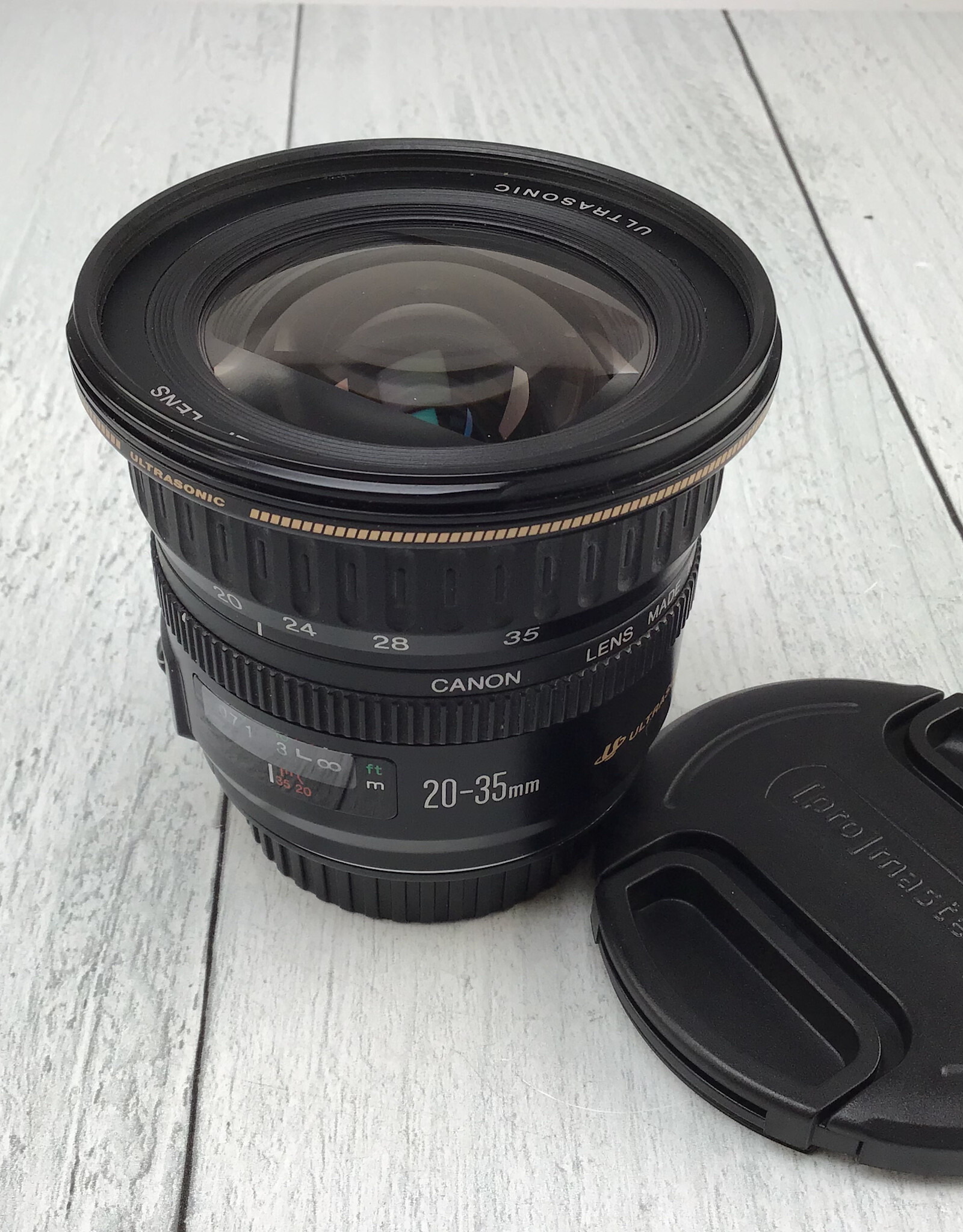 CANON Canon EF 20-35mm F3.5-4.5 USM Lens Used Good