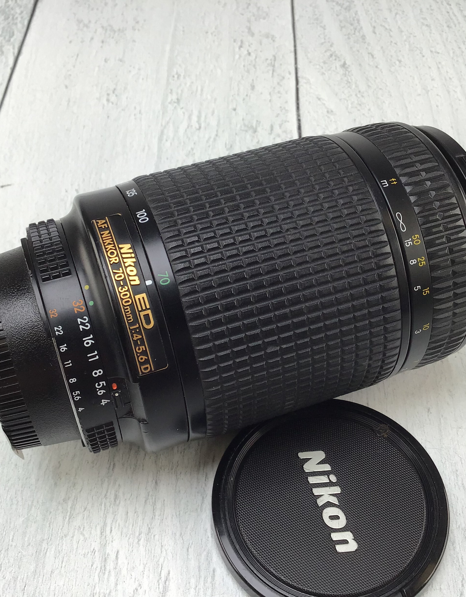NIKON Nikon ED AF Nikkor 70-300mm f4-5.6 D Lens Used Good