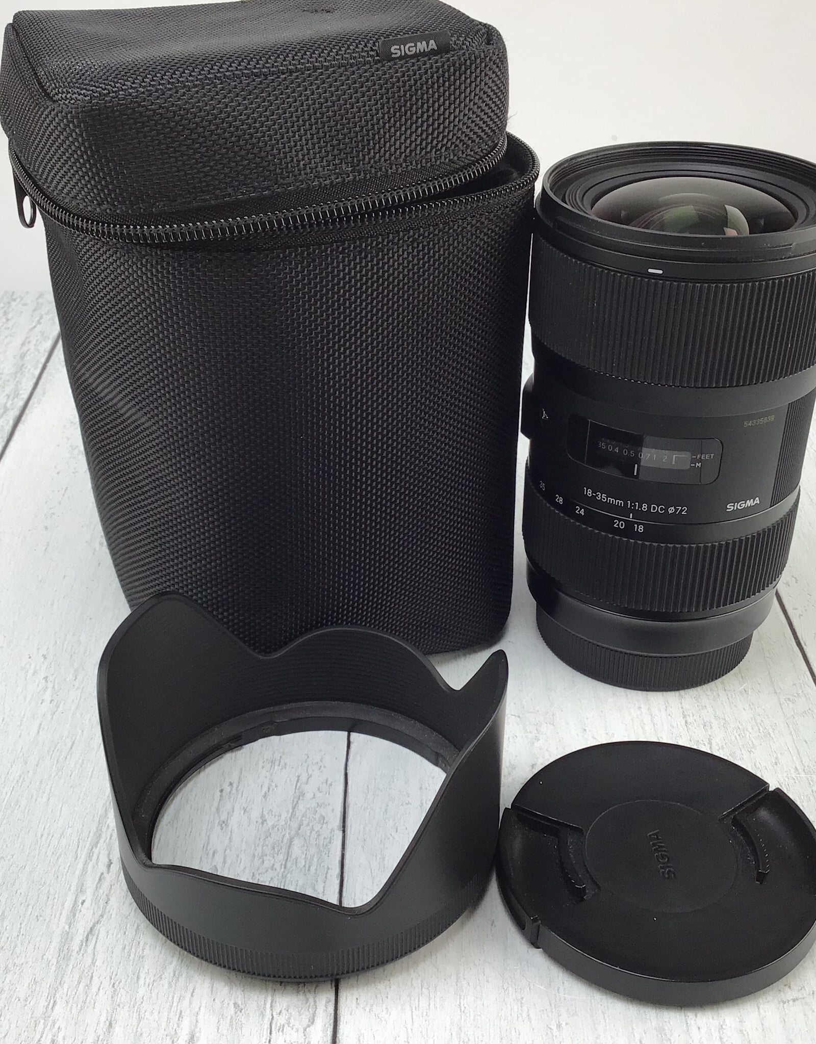 SIGMA Sigma Art 18-35mm f1.8 DC Lens for Canon Used Good