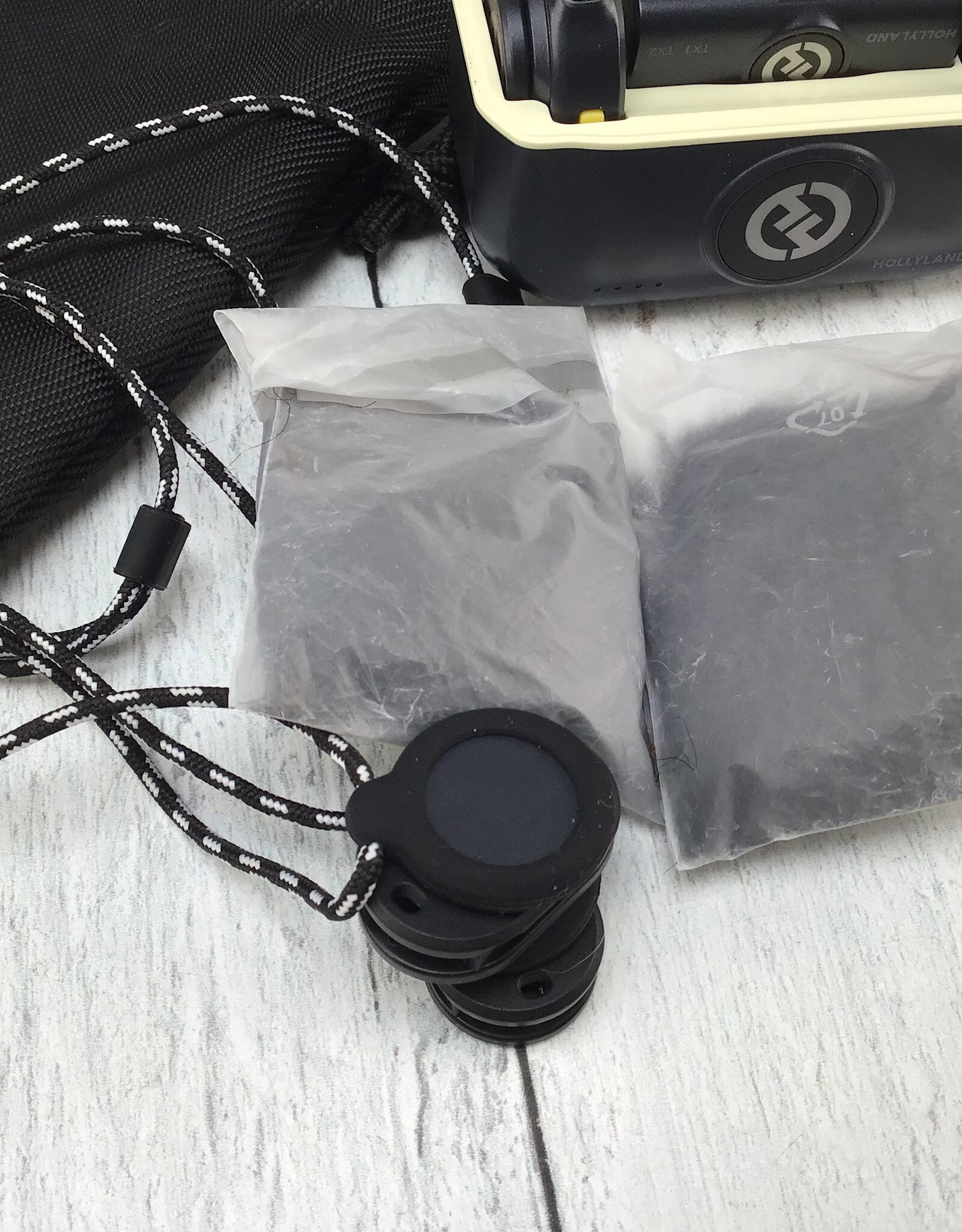 Hollyland Hollyland Lark M2 Wireless Mic Set (2-TX, 1-RX) Used Good