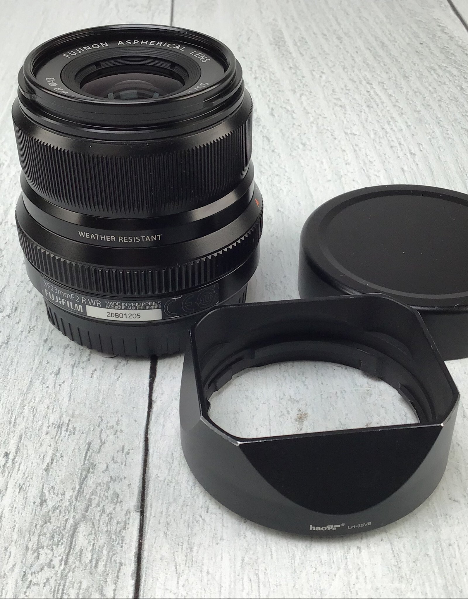 FUJI Fuji XF 23mm f2 R WR Lens w/ Haoge Lens Hood Used Good