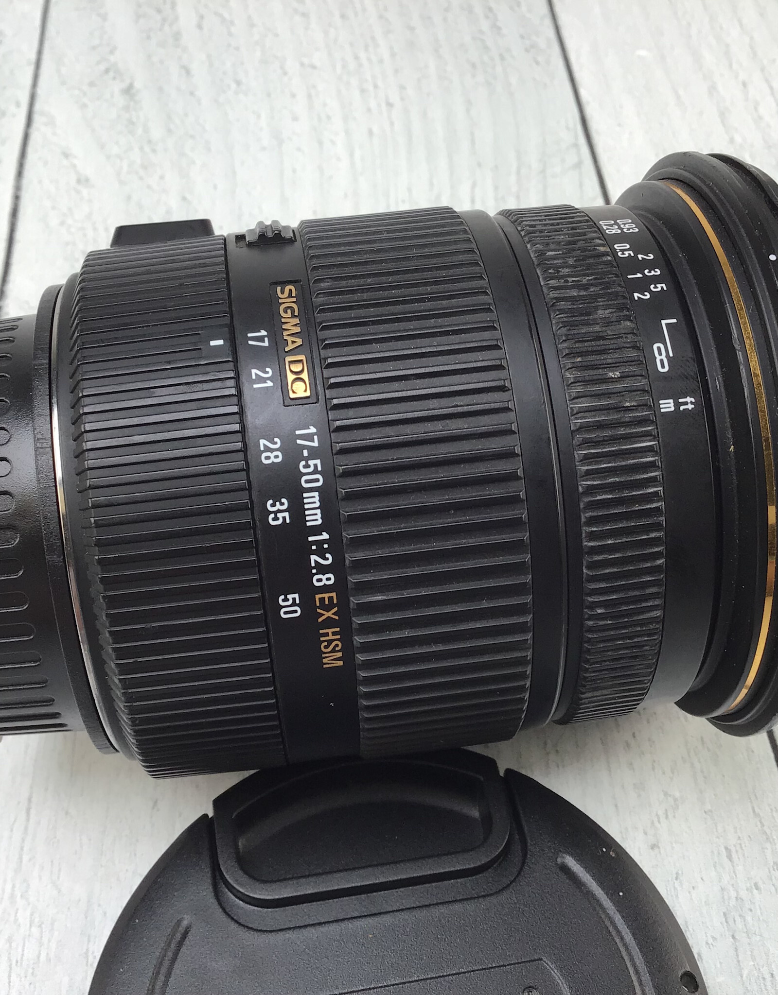 CANON Sigma DC 17-50mm f2.8 EX HSM Lens for Canon EF Used BGN