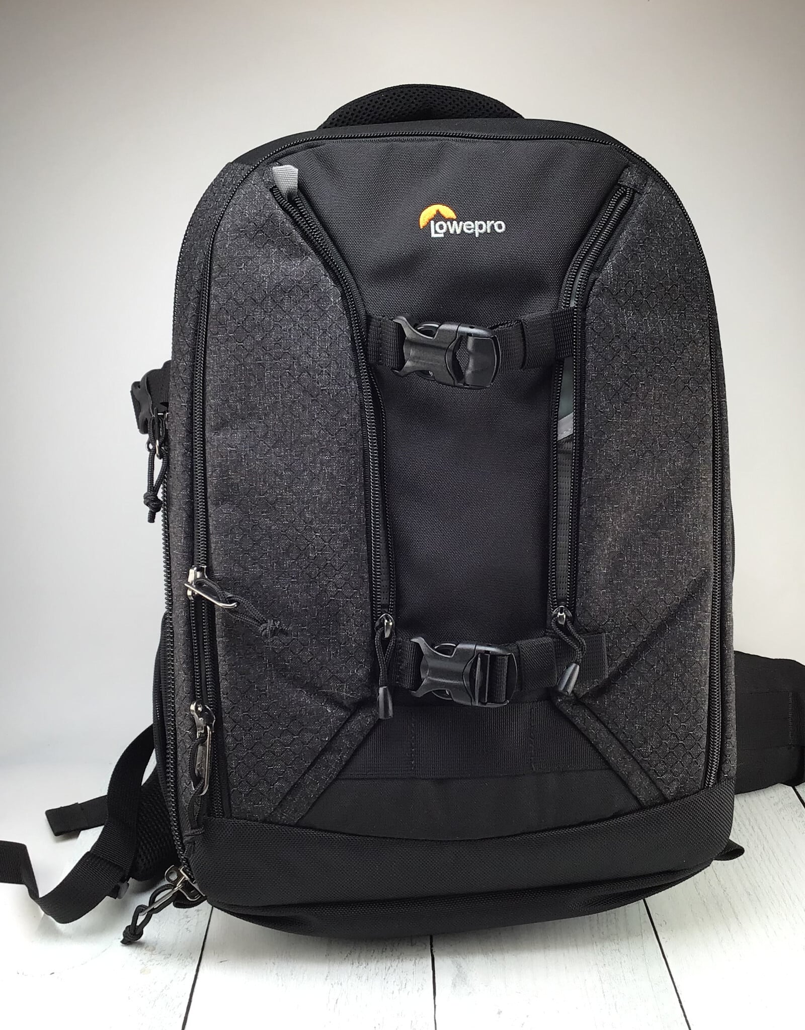 LOWEPRO Lowepro Pro Runner BP 350 AWII Camera Backpack Used Good
