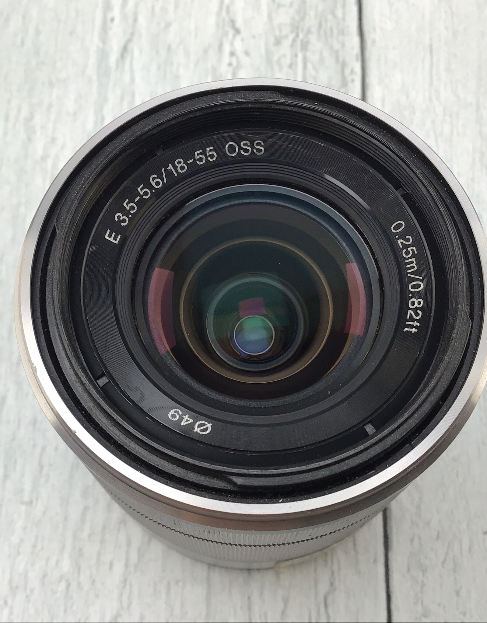 SONY Sony E 18-55mm f3.5-5.6 OSS Silver Lens Used Fair