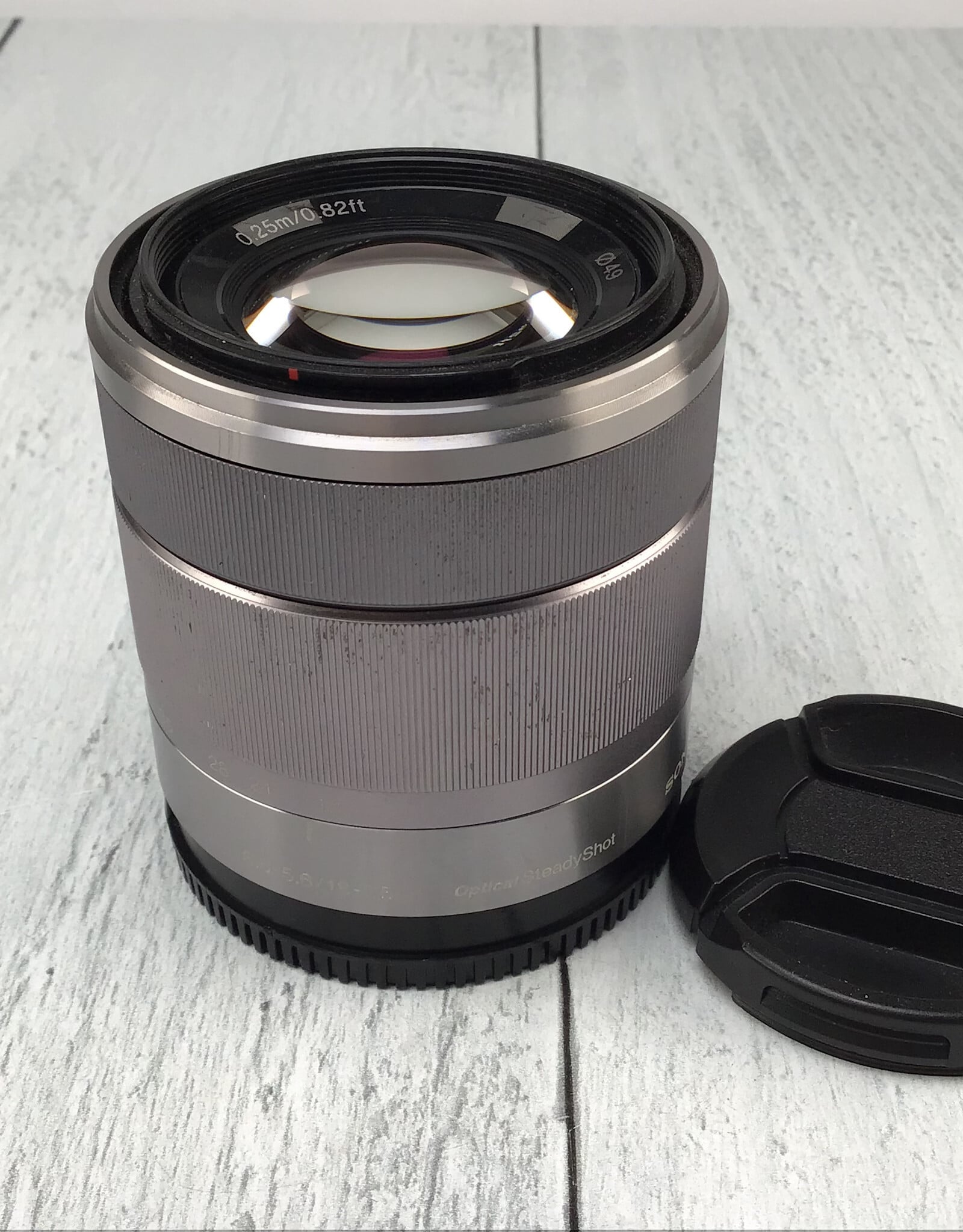 SONY Sony E 18-55mm f3.5-5.6 OSS Silver Lens Used Fair