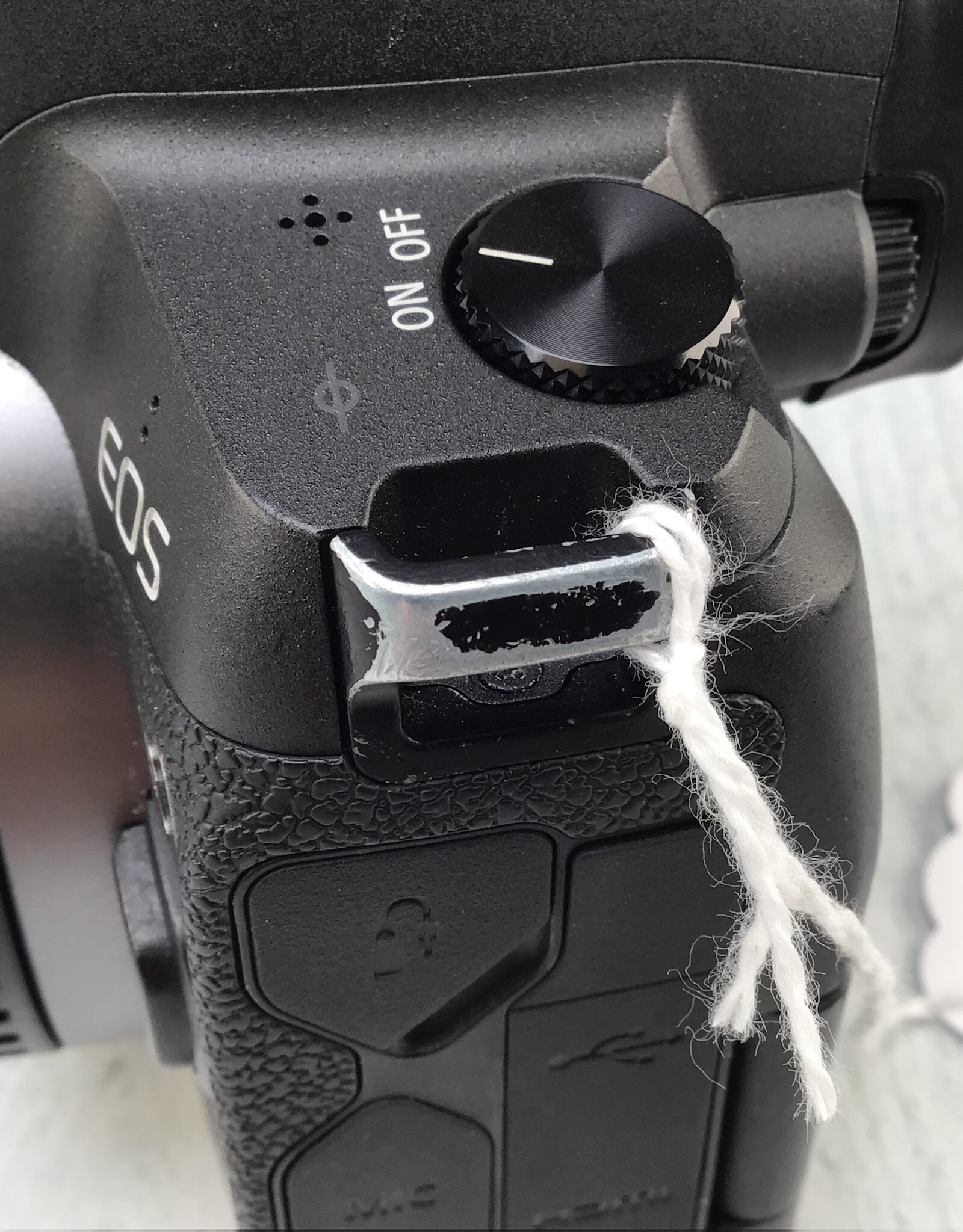 CANON Canon EOS R Camera Body Used Good