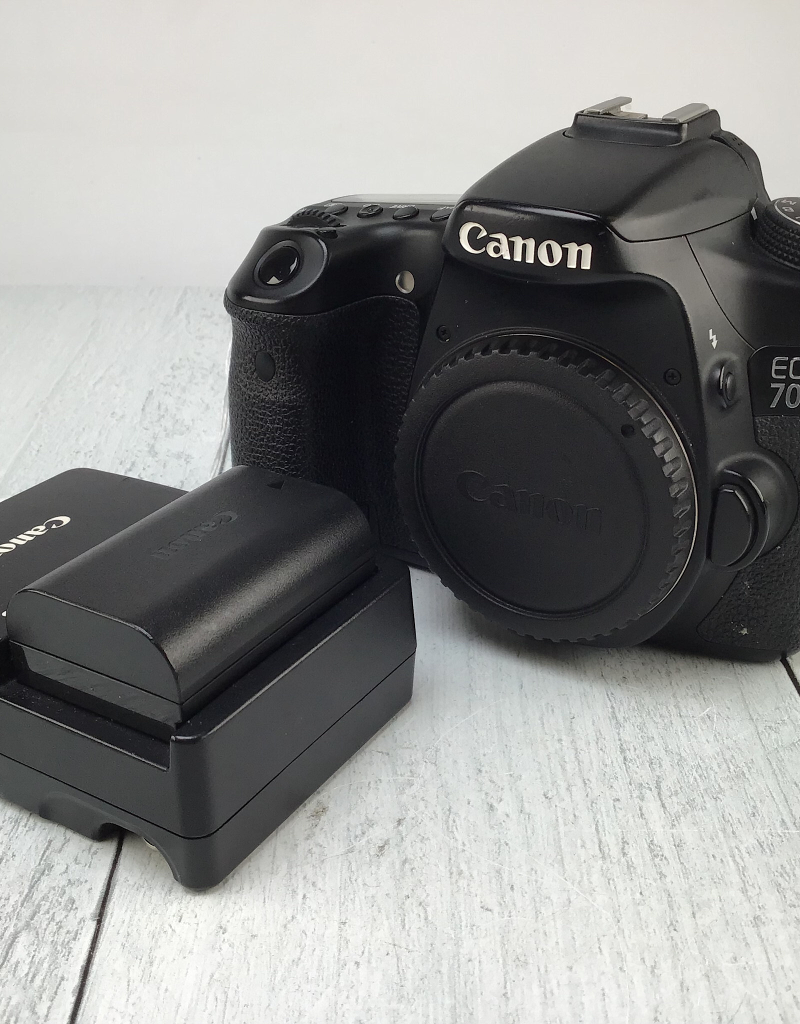 CANON Canon EOS 70D Camera Body Used Good