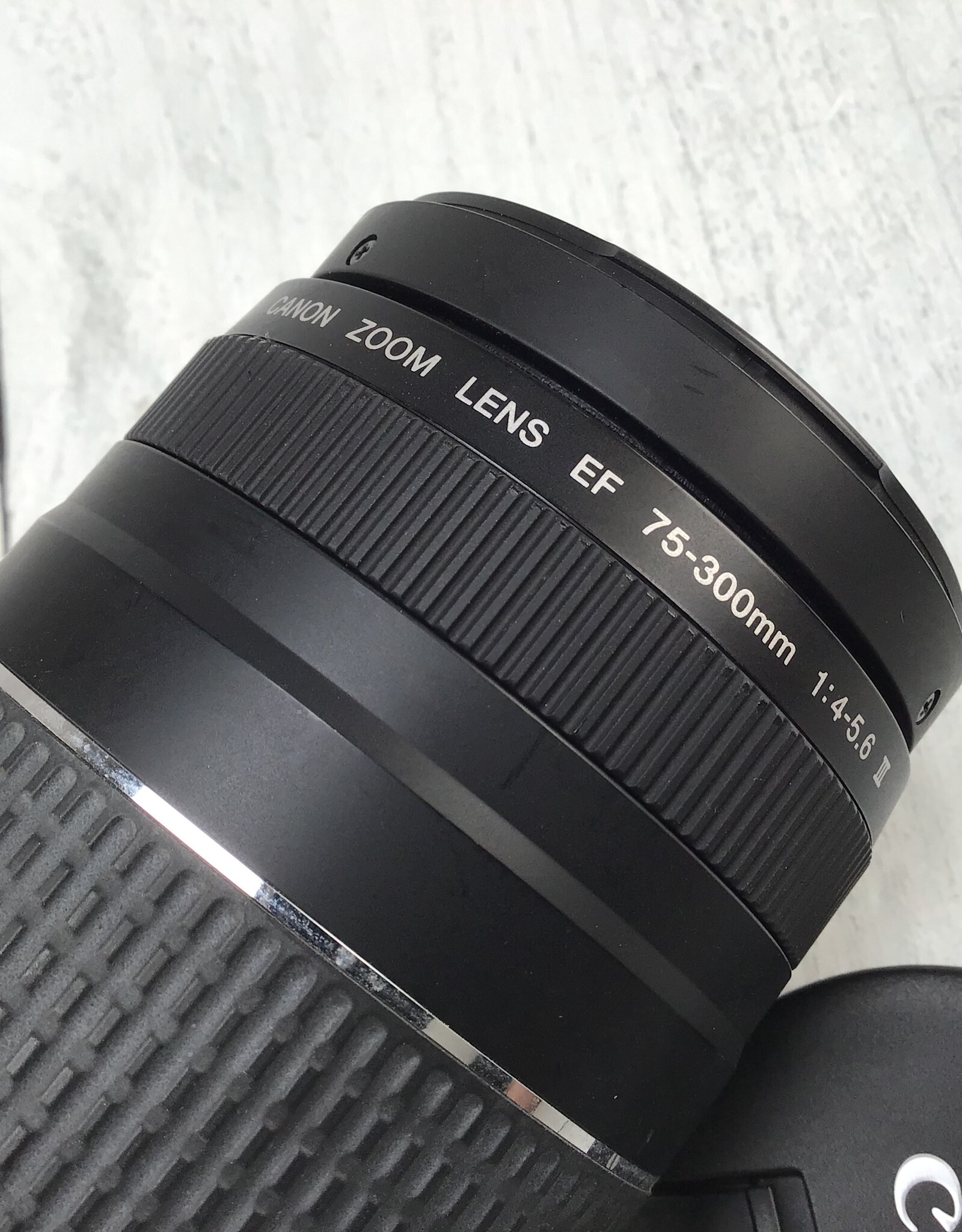 CANON Canon EF 75-300mm f4-5.6 III Lens Used Fair