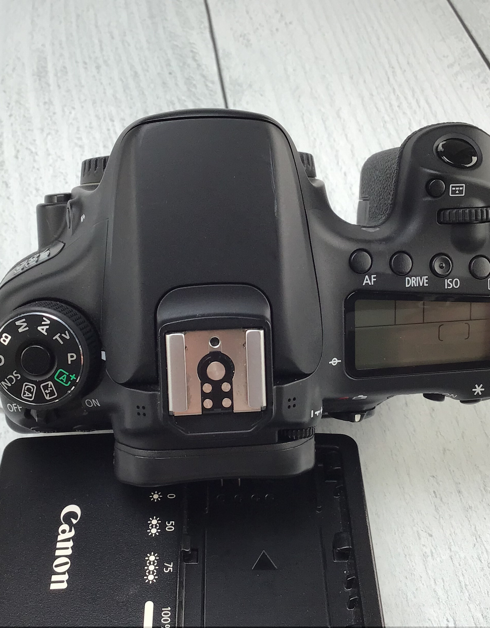 CANON Canon EOS 70D Camera  Body Only Used Good