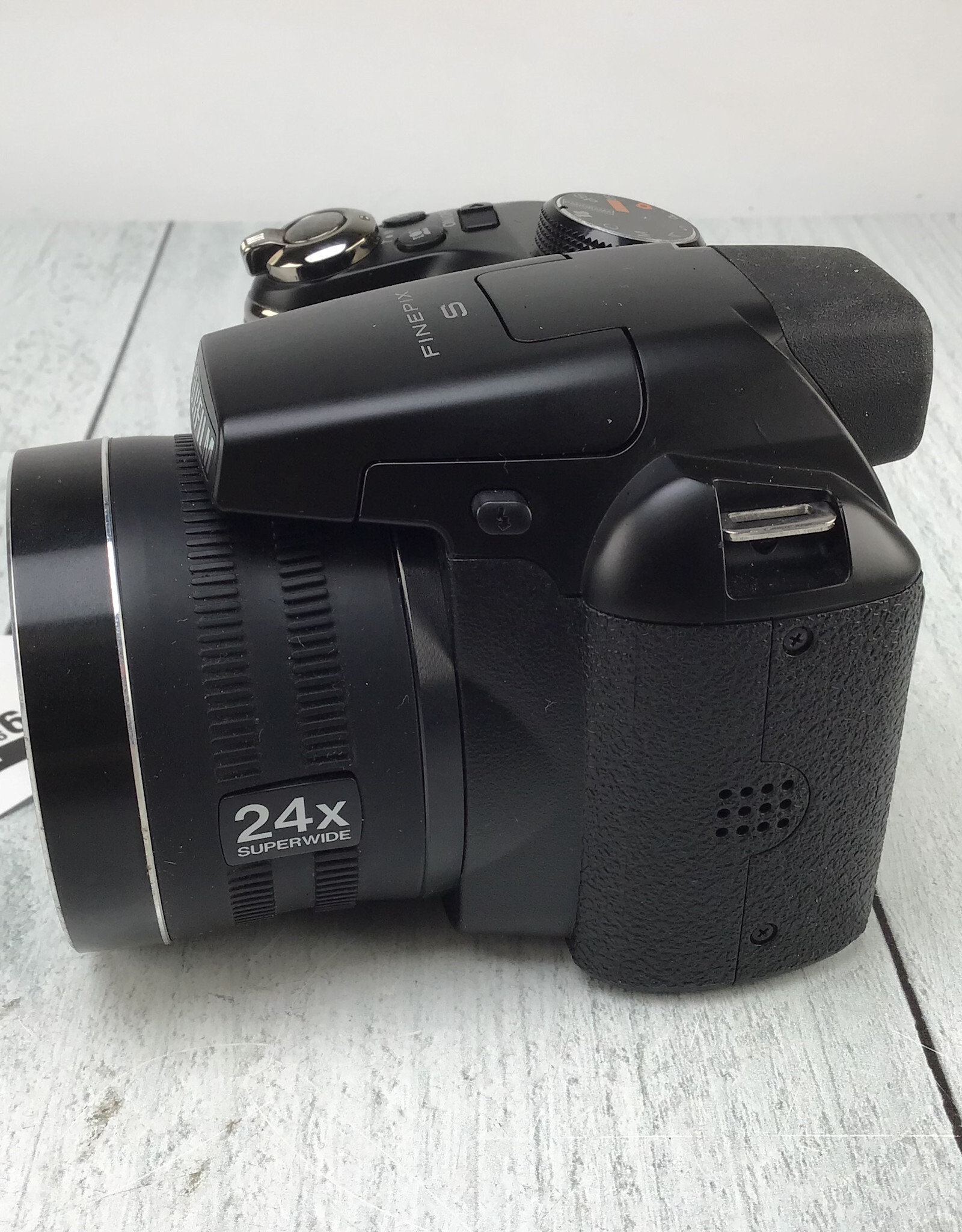 FUJI Fuji Finepix S4200 Camera Used Good