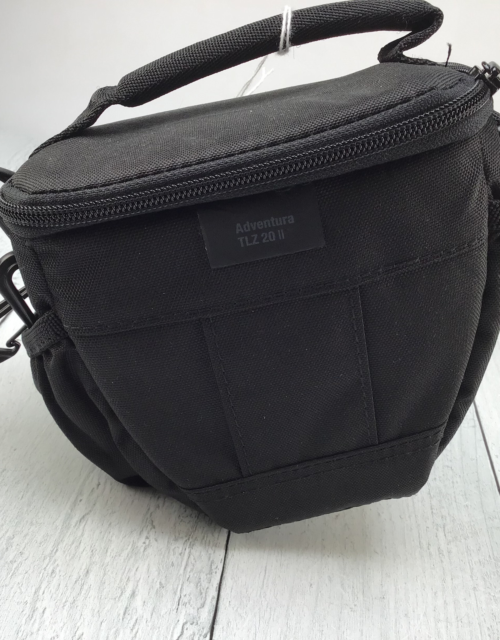 LOWEPRO Lowepro Adventura TLZ 20 II Camera Case Used Good