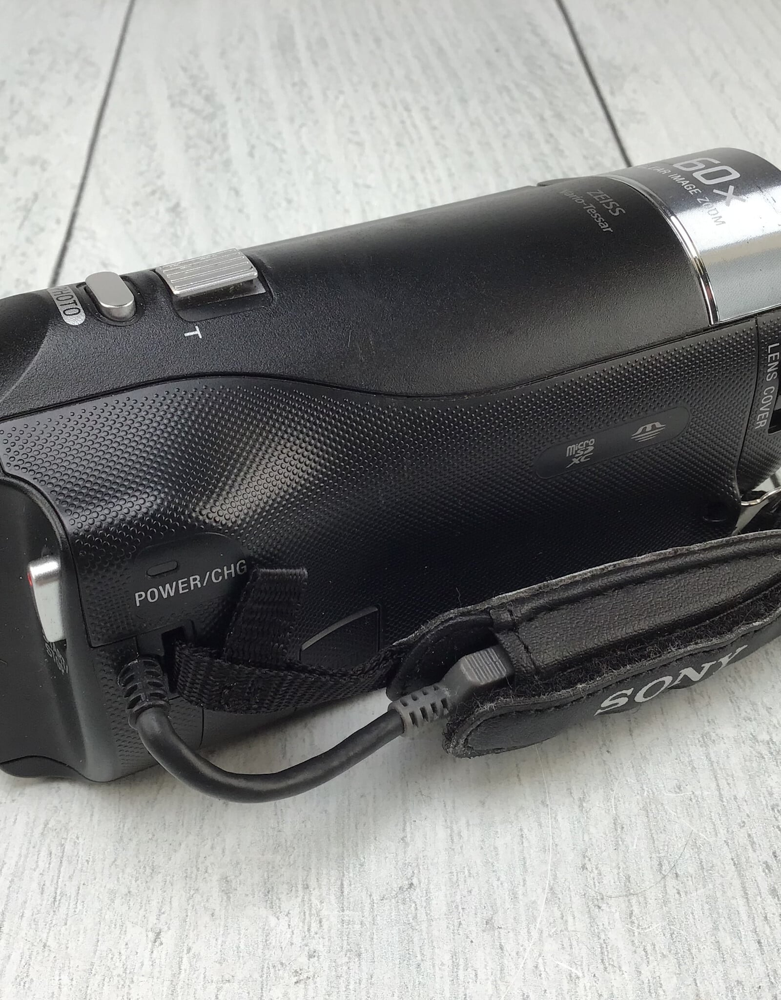 SONY Sony HDR-CX405 Camcorder Used Good
