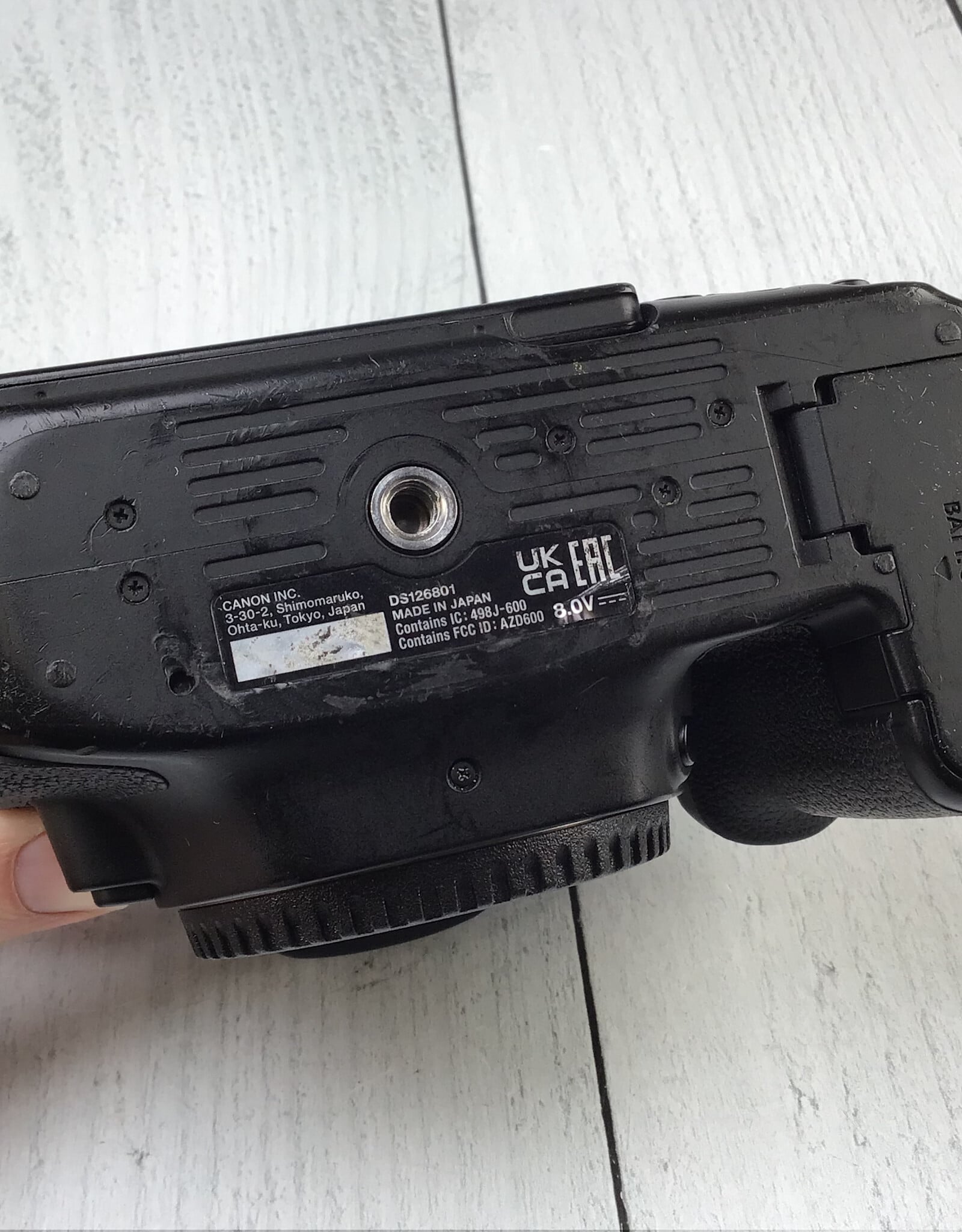CANON Canon EOS 90D Camera Body Missing Command Dial Cover Used BGN