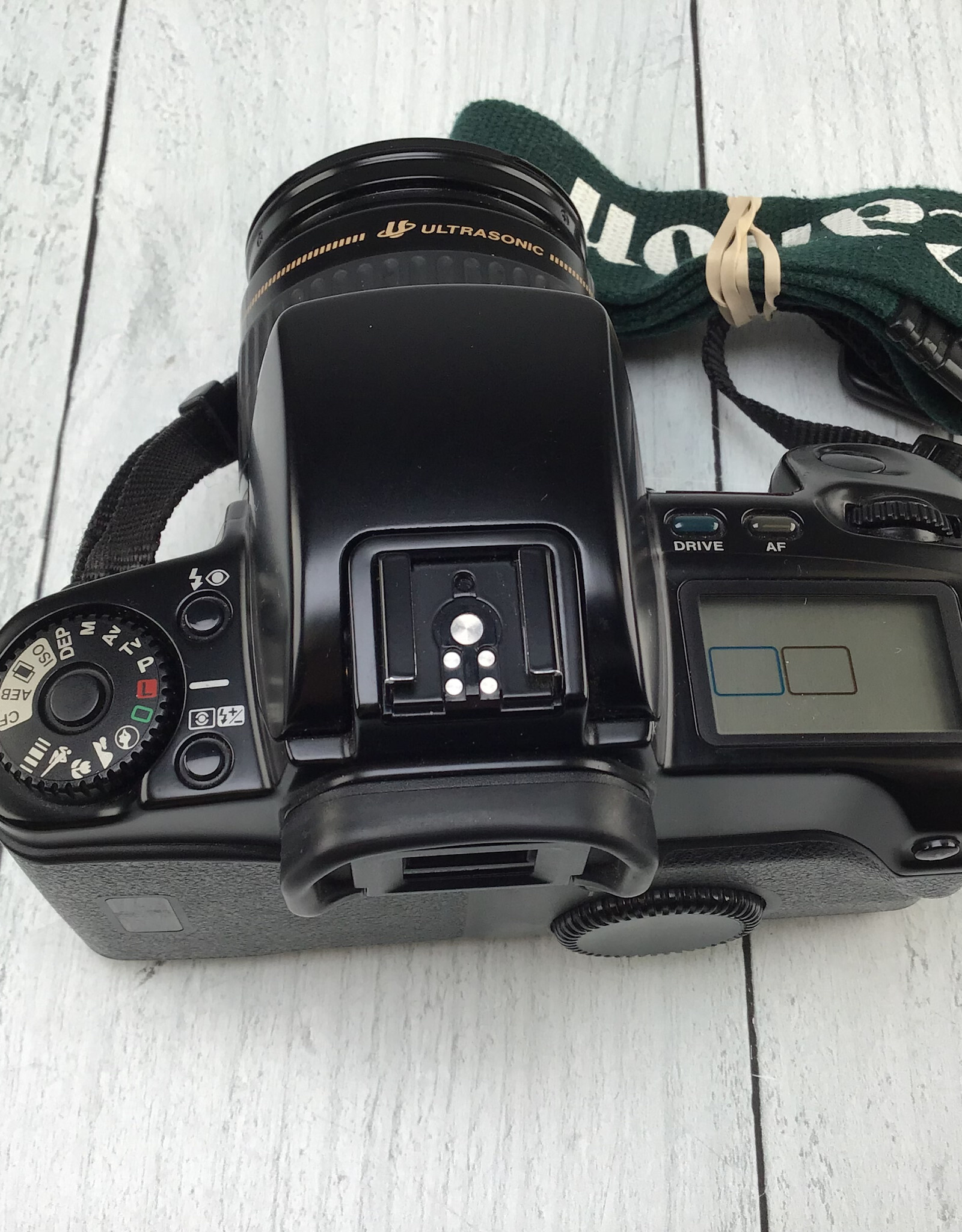 CANON Canon EOS Elan Camera w/ 28-80mm USM Used Good