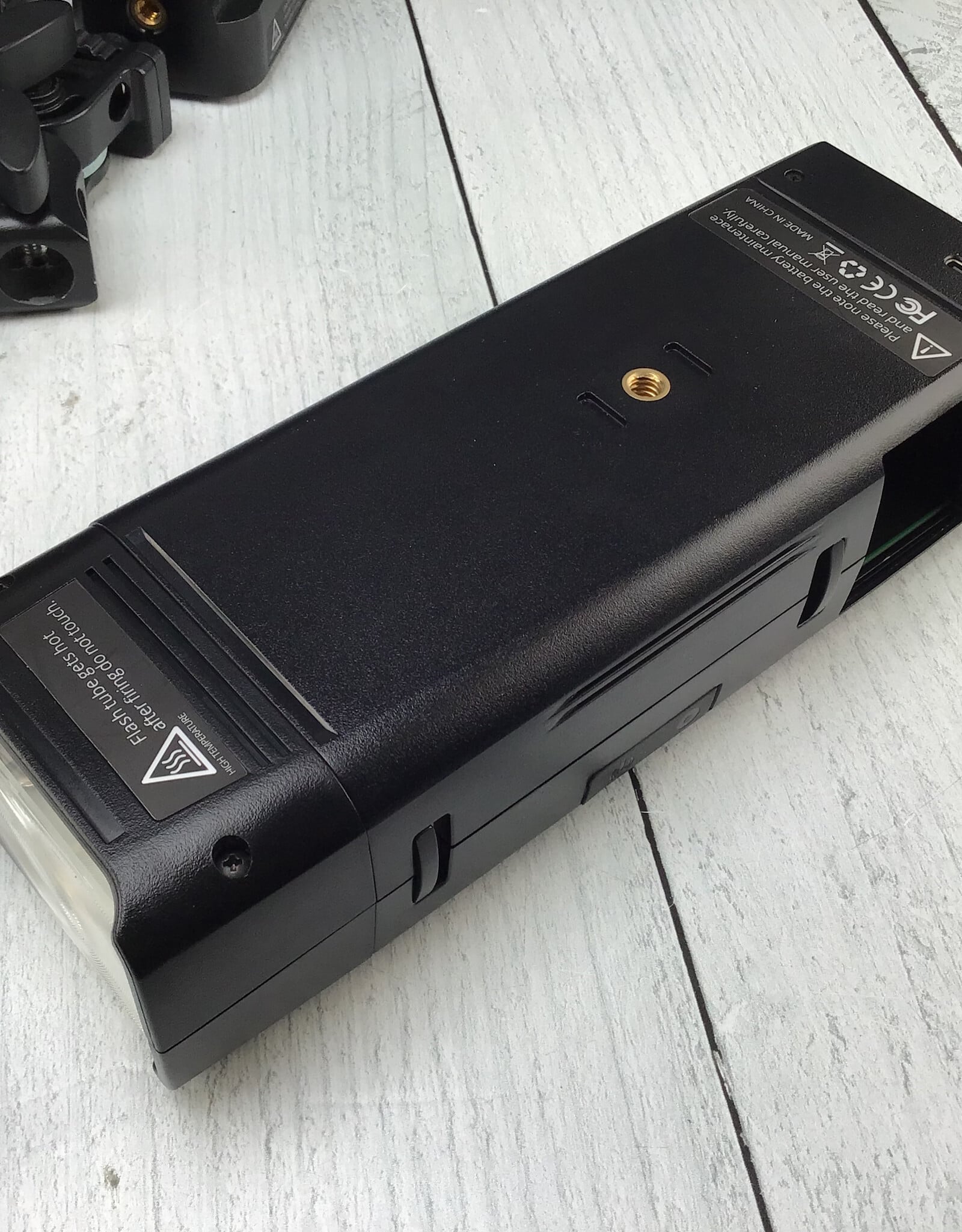 Flashpoint FlashPoint eVolv 200 Pro TTL Flash in Box Used Good