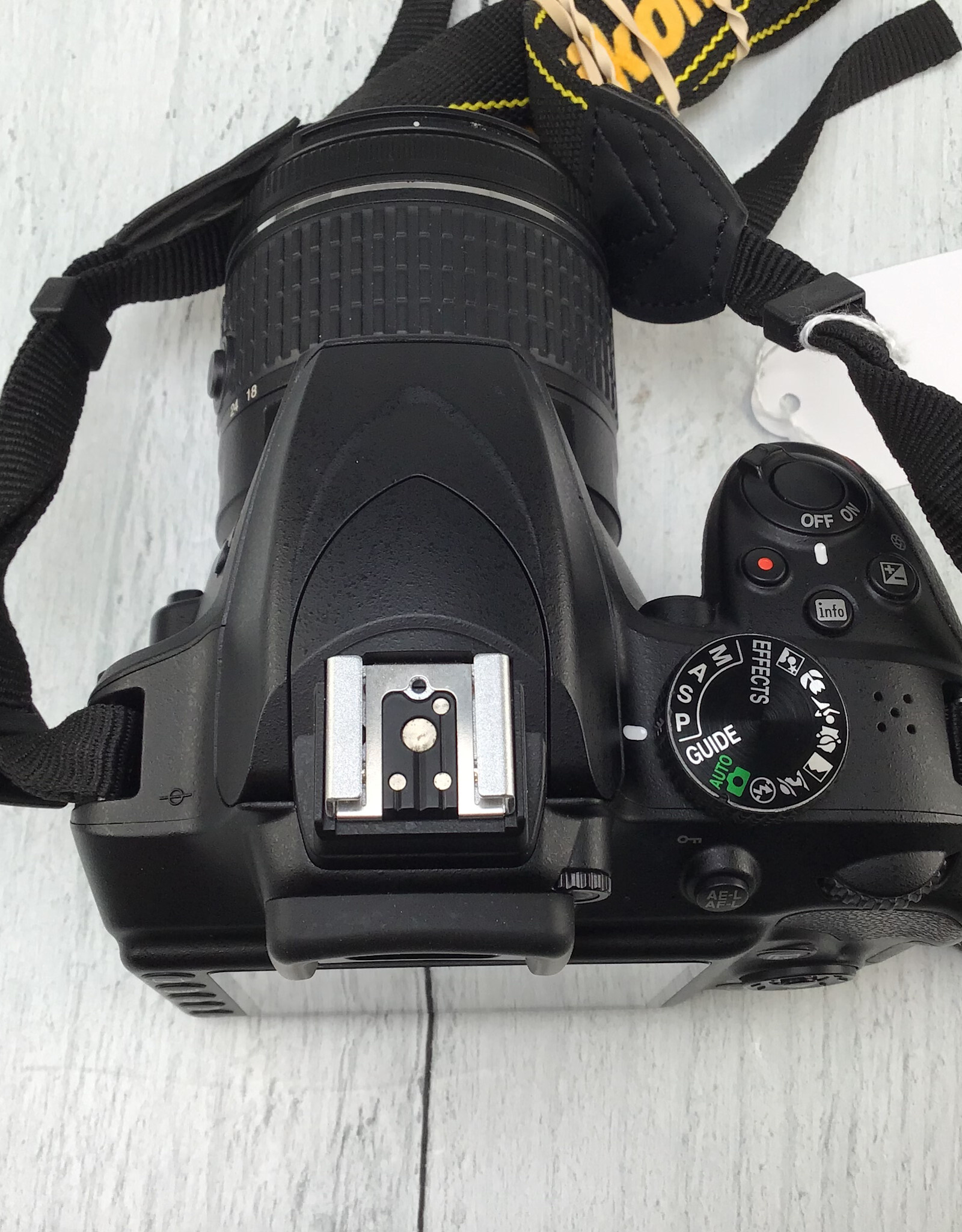 NIKON Nikon D3400 Camera w/ AF-P 18-55 Used Good