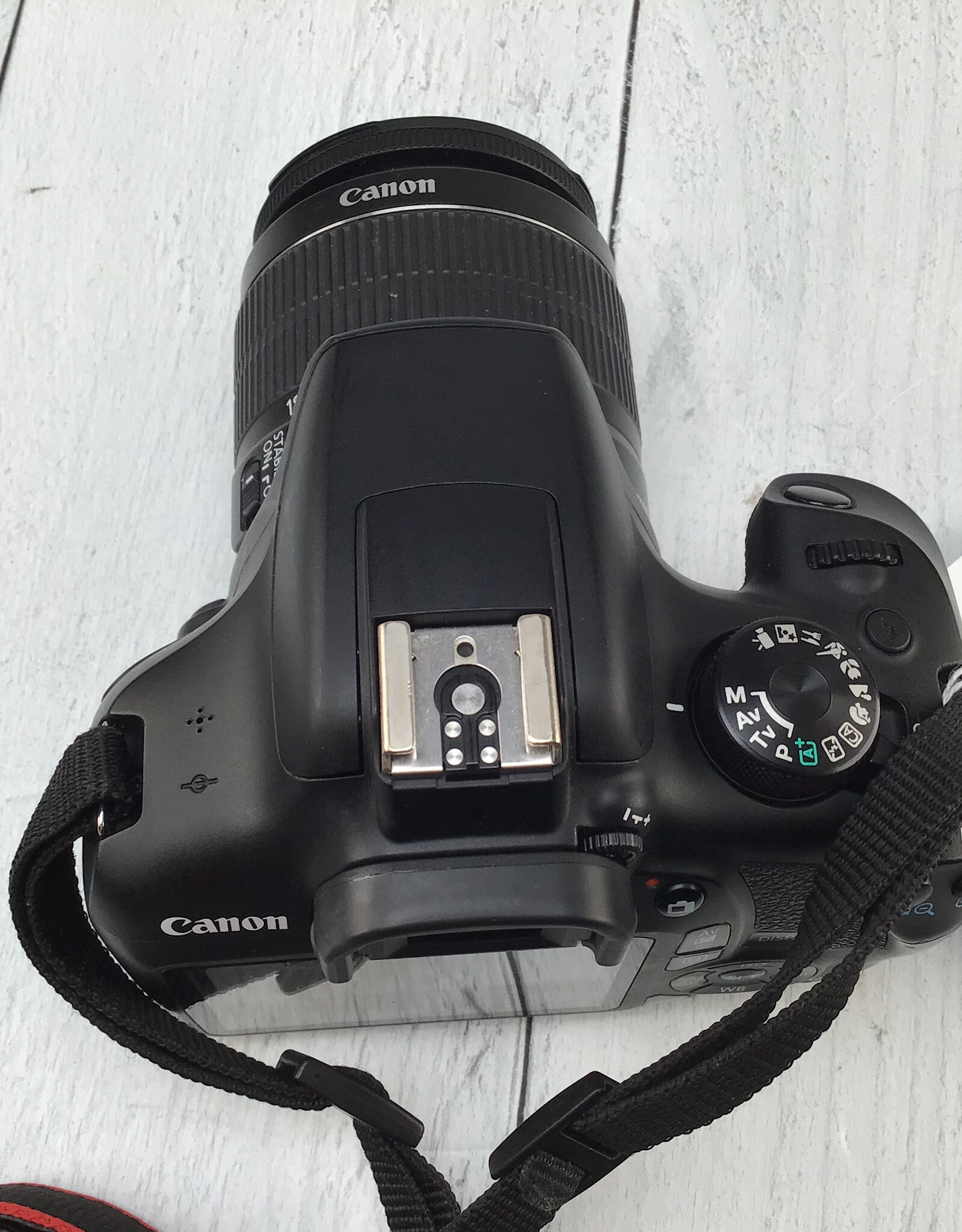 CANON Canon Rebel T6 Camera No Charger w/ 18-55mm IS Used Good