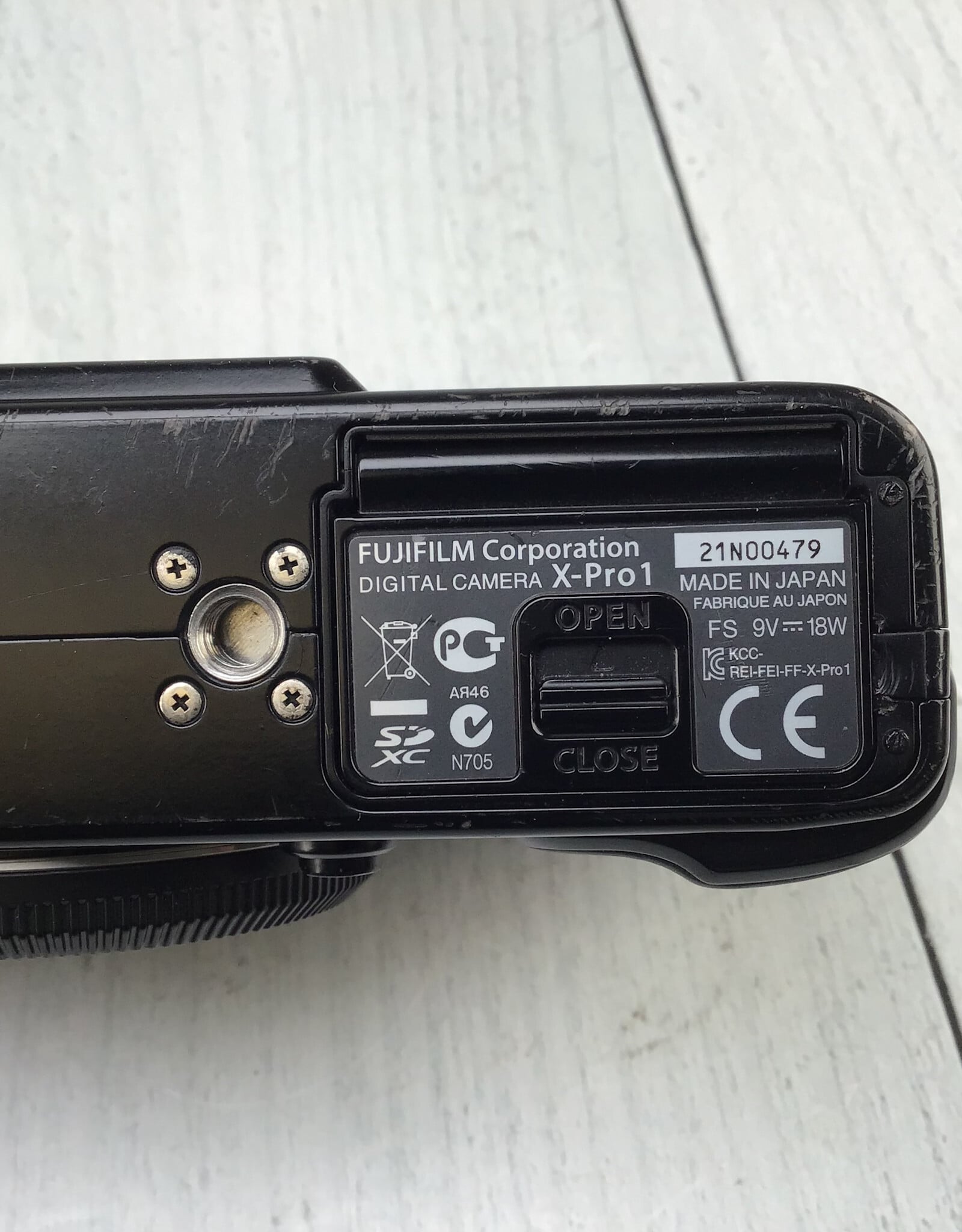 FUJI Fuji X-Pro 1 Camera Body Used Fair
