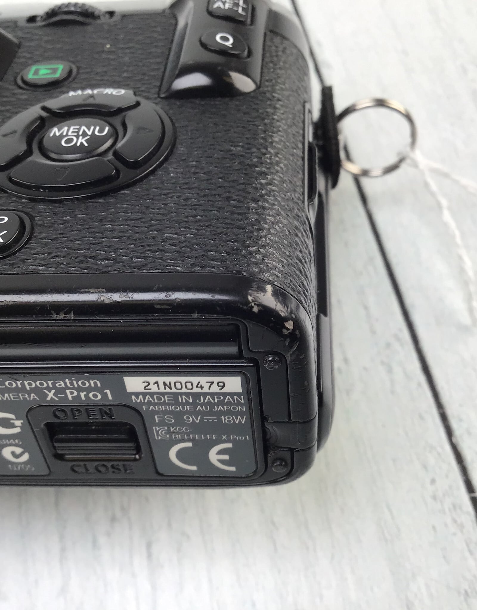 FUJI Fuji X-Pro 1 Camera Body Used Fair