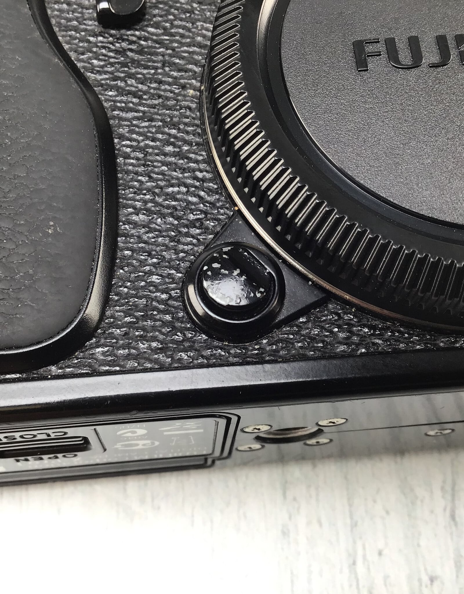 FUJI Fuji X-Pro 1 Camera Body Used Fair