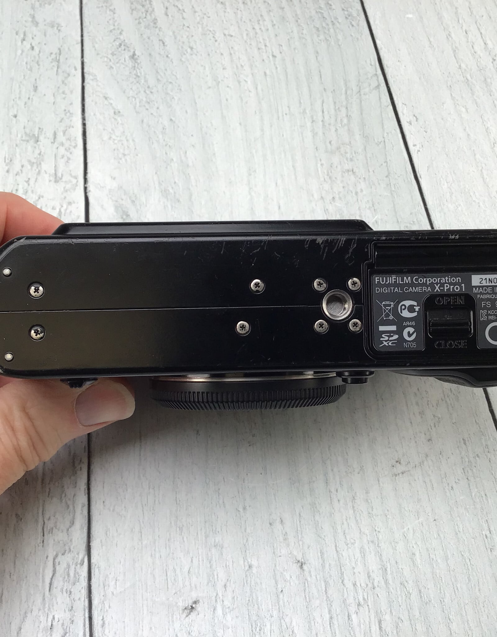 FUJI Fuji X-Pro 1 Camera Body Used Fair