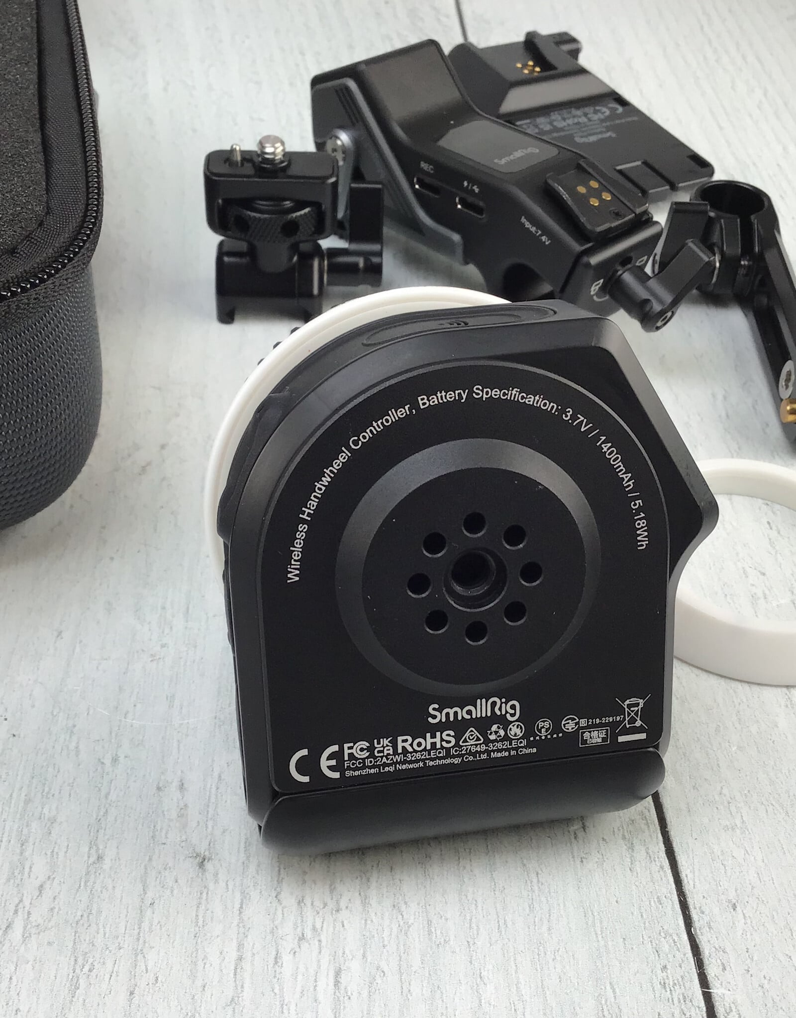 SmallRig SmallRig Wireless Handwheel Controller  Kit in Case Used Good