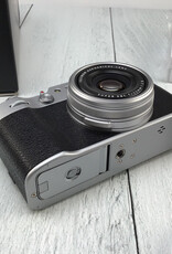 FUJI Fuji X100V Camera Silver in Box Used Good