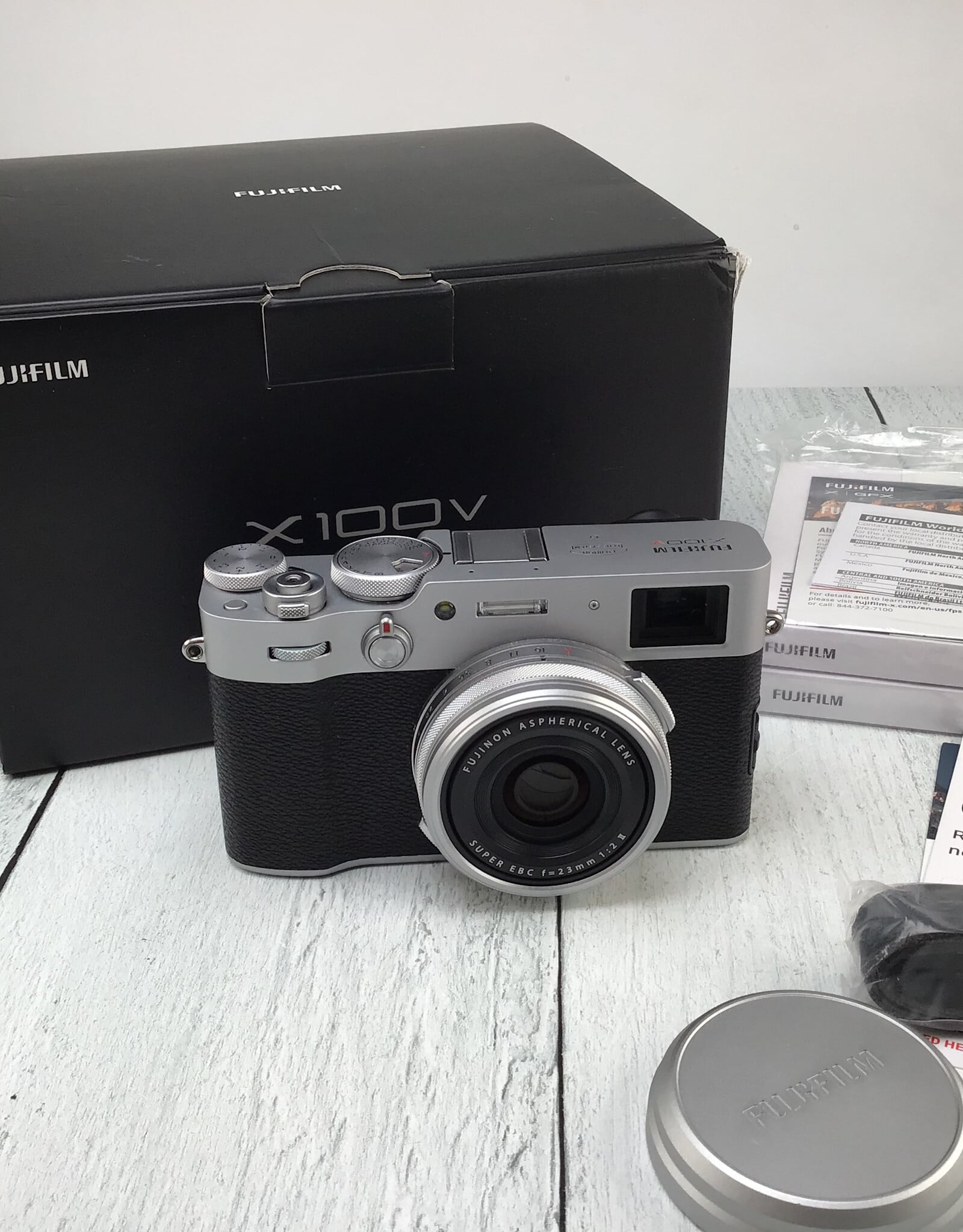 FUJI Fuji X100V Camera Silver in Box Used Good