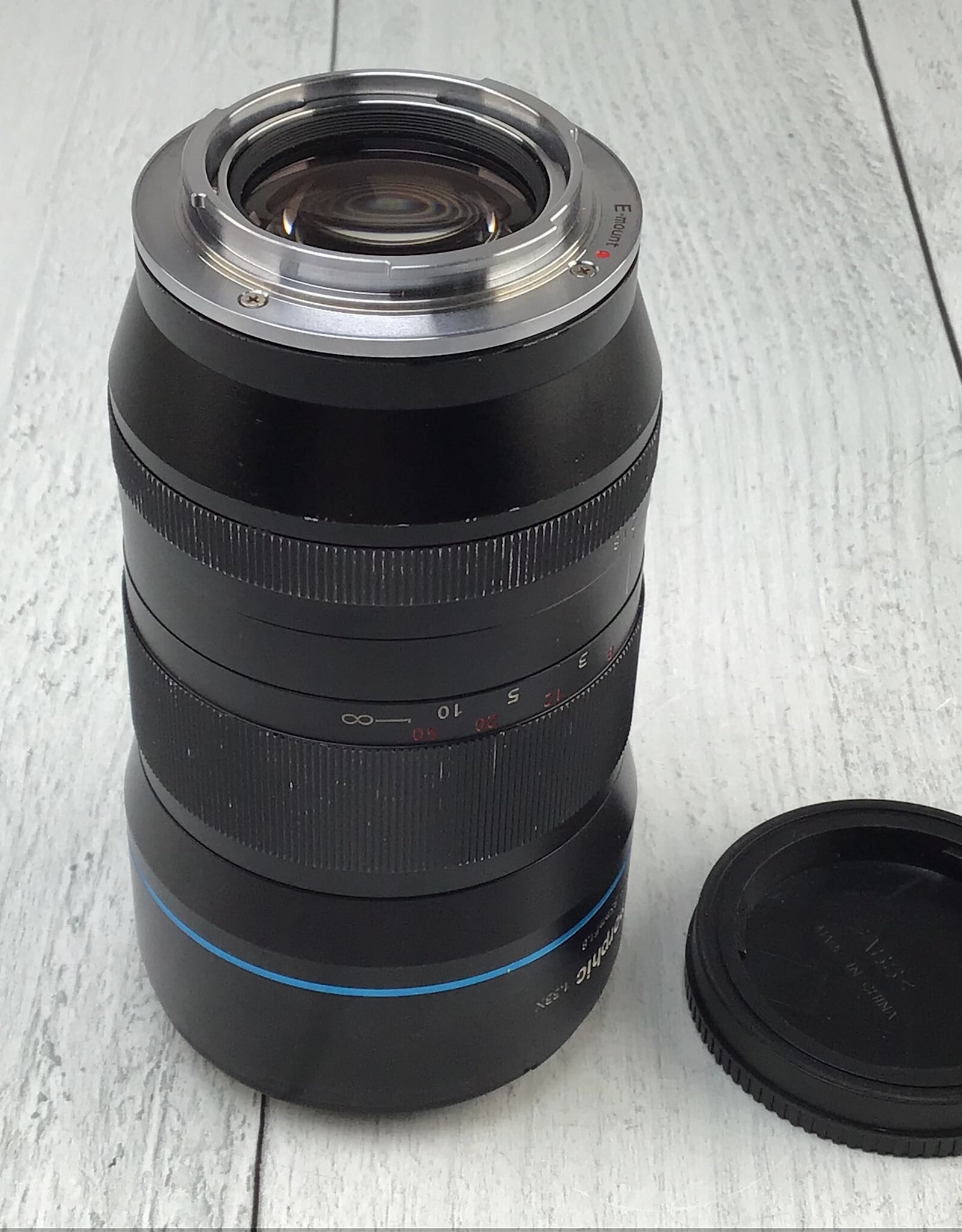 Sirui Anamorphic 1.33x 35mm f1.8 Lens for Sony Used Fair