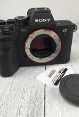 NIKON Sony A7 IV Camera Body Shutter Count 10725 Used Good