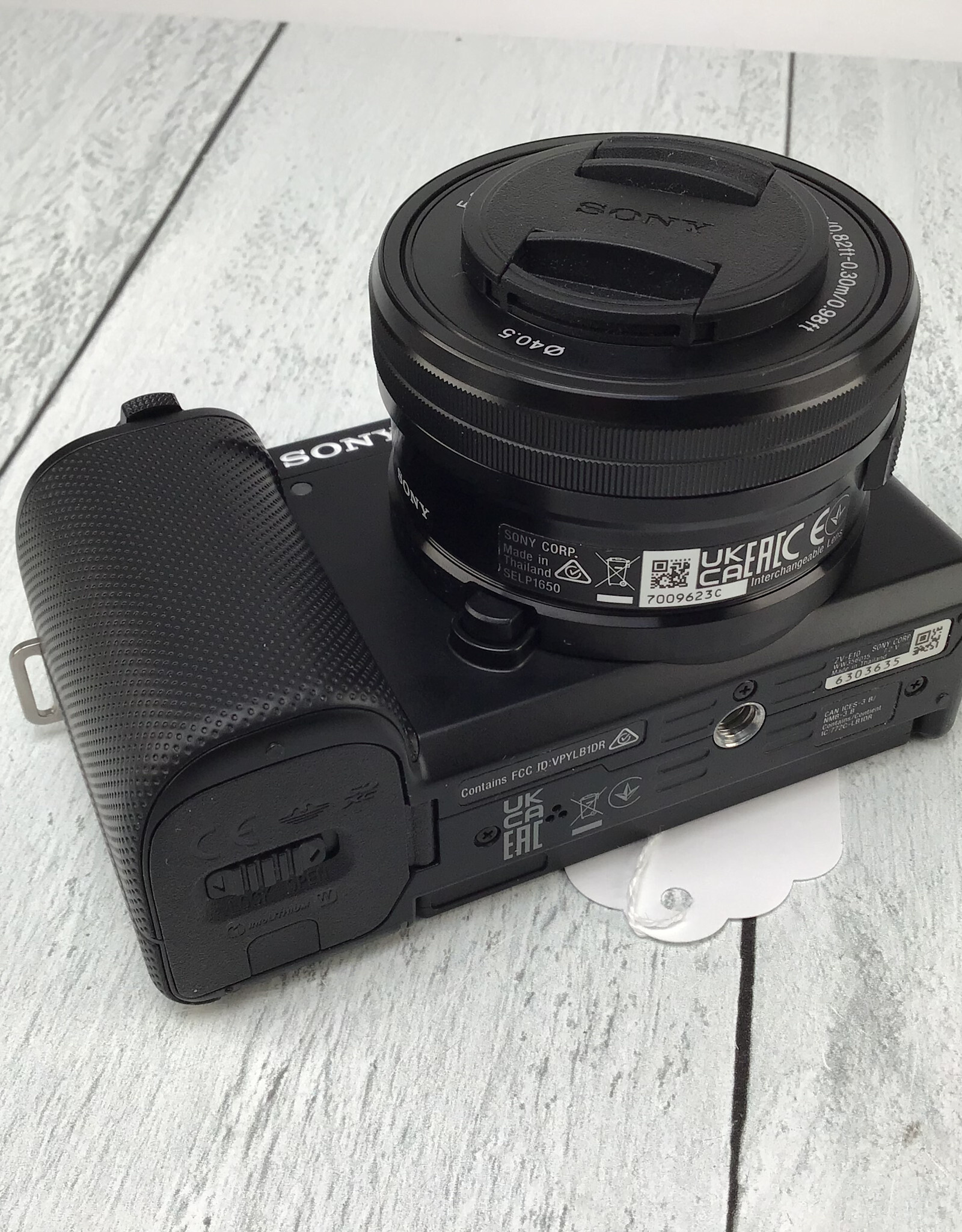 SONY Sony ZV-E10 Camera w/ 16-50mm Used Good