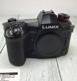 PANASONIC Panasonic DC-G9 Camera Body Used Good