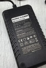 GODOX Godox C400P Battery Charger Used Good