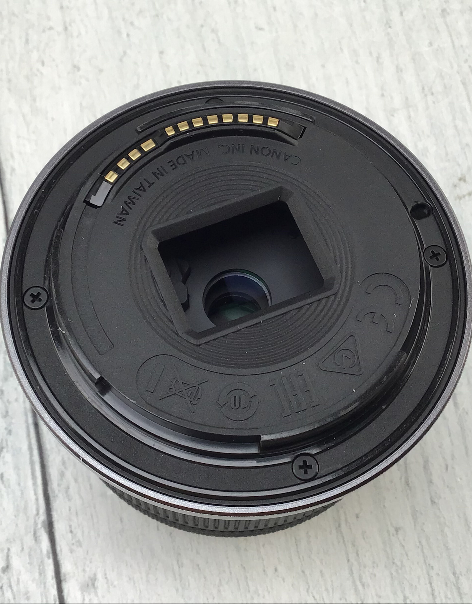 CANON Canon RF-S 18-45mm f4.5-6.3 IS STM Lens Used Good