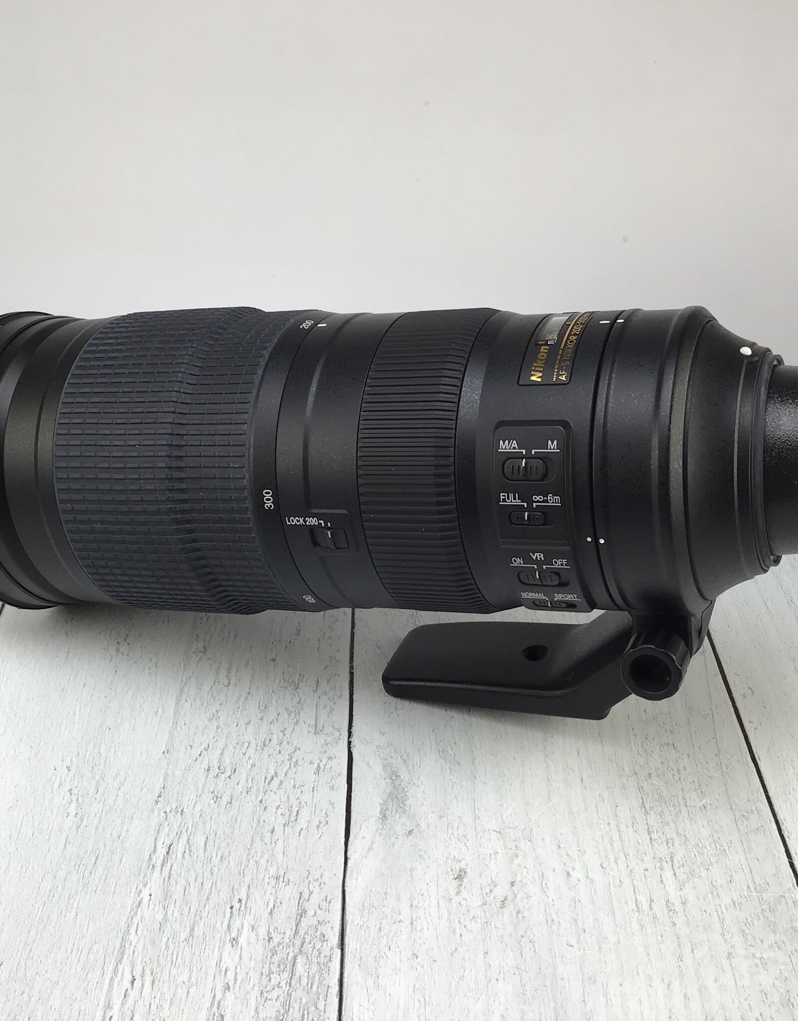 NIKON Nikon AF-S Nikkor 200-500mm f5.6E VR Lens Used Good