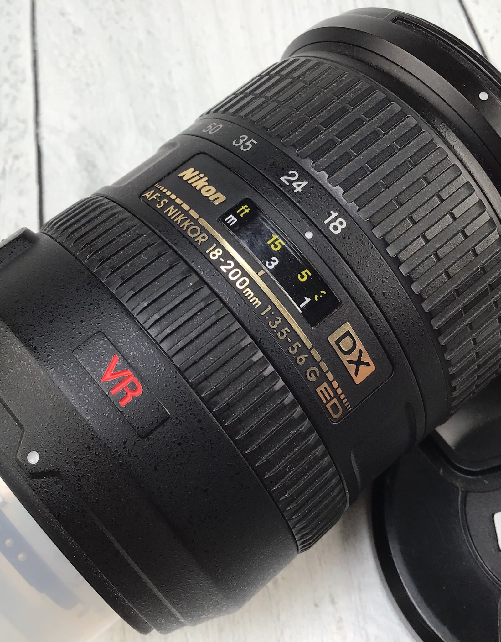 NIKON Nikon AF-S Nikkor 18-200mm f3.5-5.6 G VR Lens Used Good