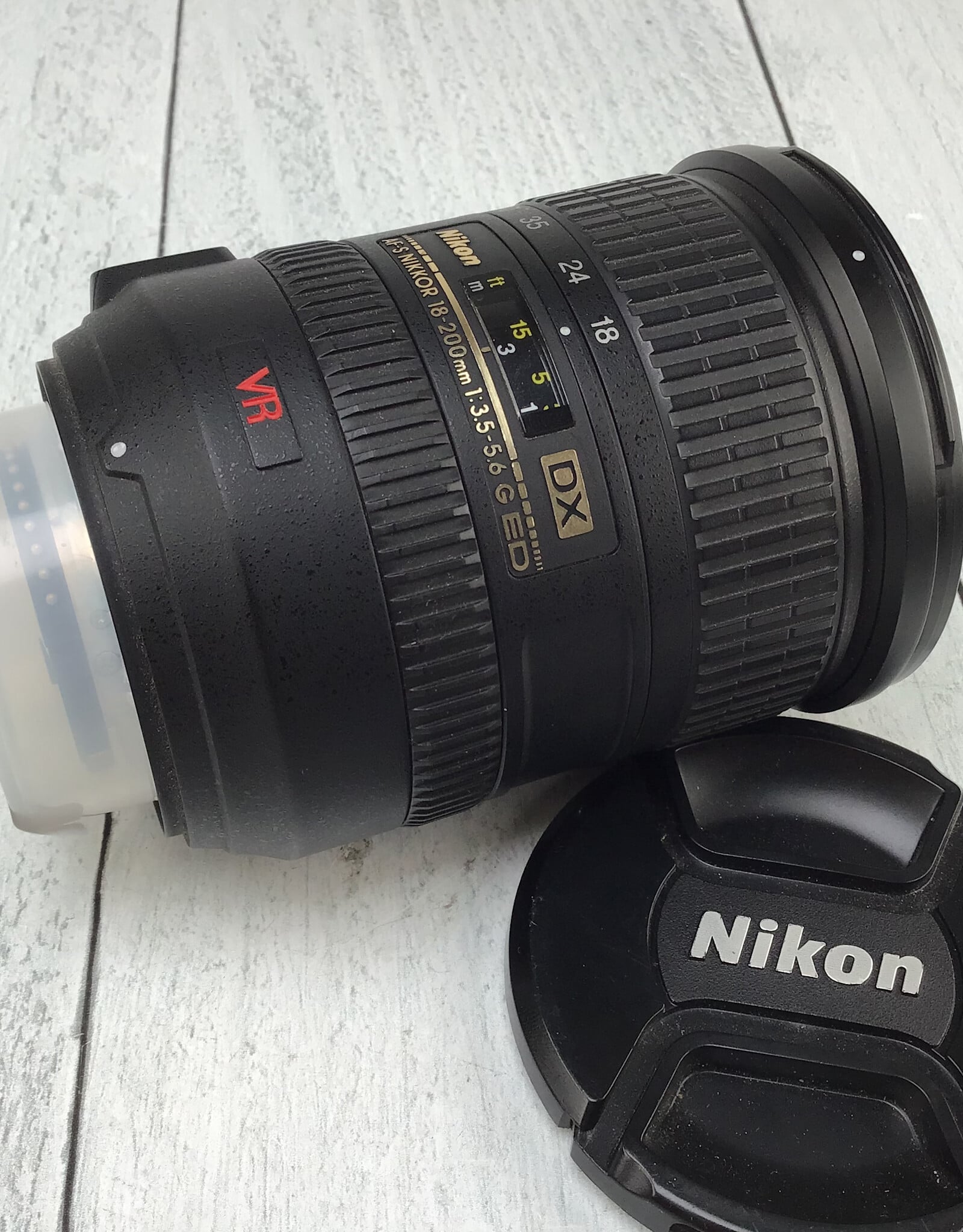 NIKON Nikon AF-S Nikkor 18-200mm f3.5-5.6 G VR Lens Used Good