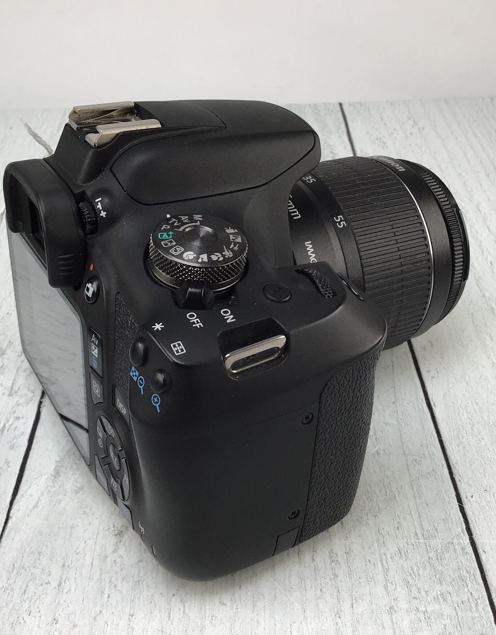 CANON Canon Rebel T7 Camera w/ 18-55mm IS Used Good