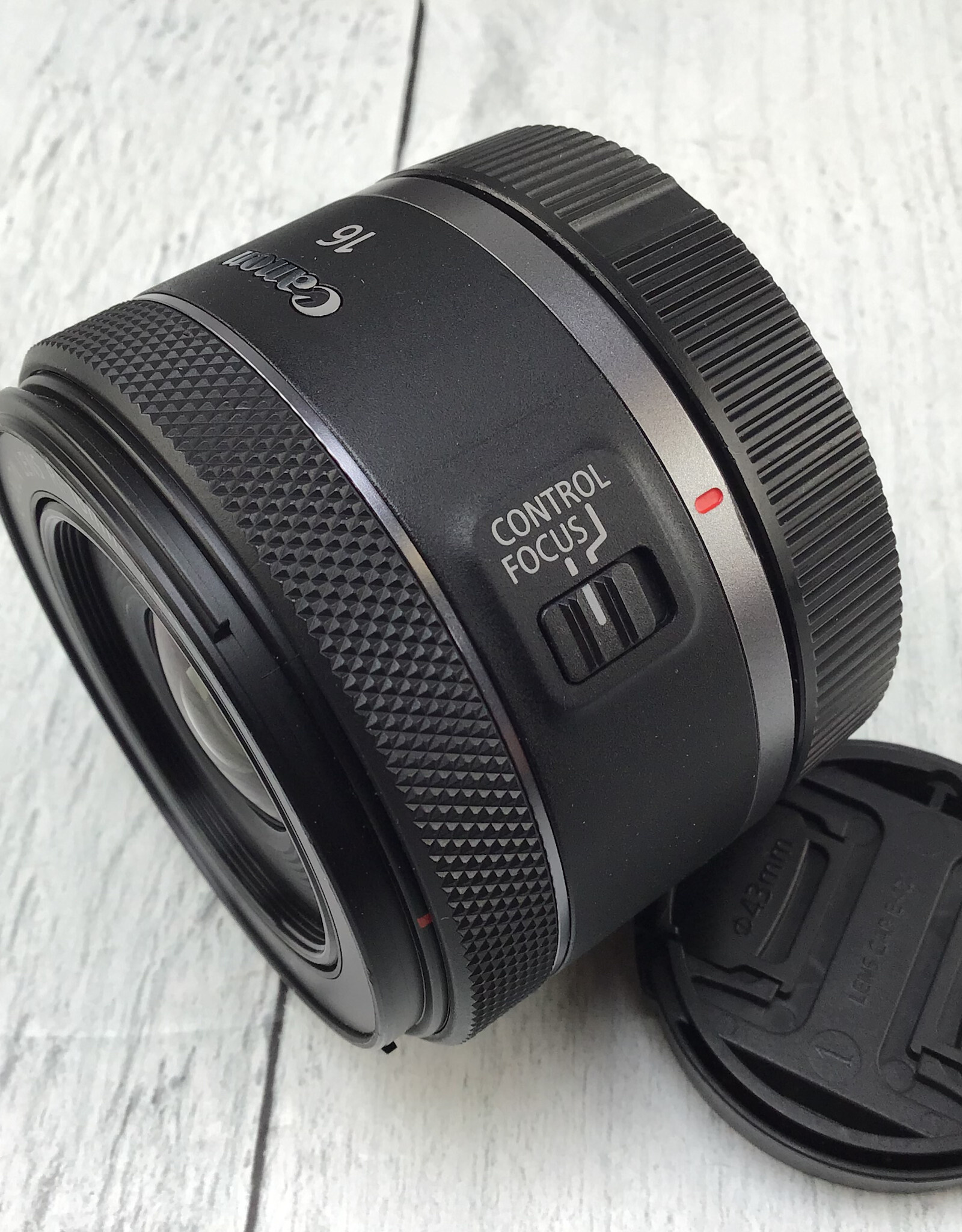 CANON Canon RF 16mm f2.8 STM Lens in Box Used EX