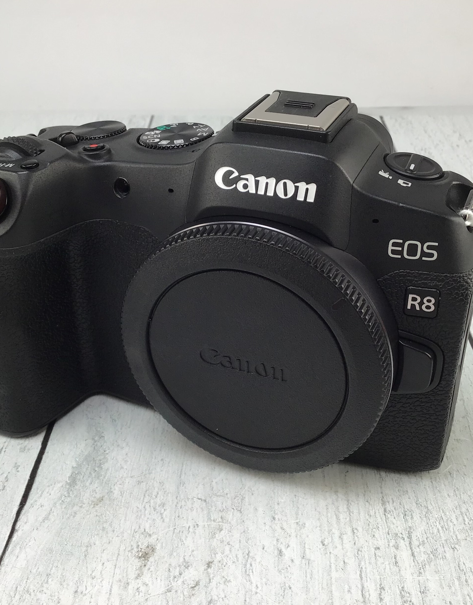 CANON Canon EOS R8 Camera Body Used Good