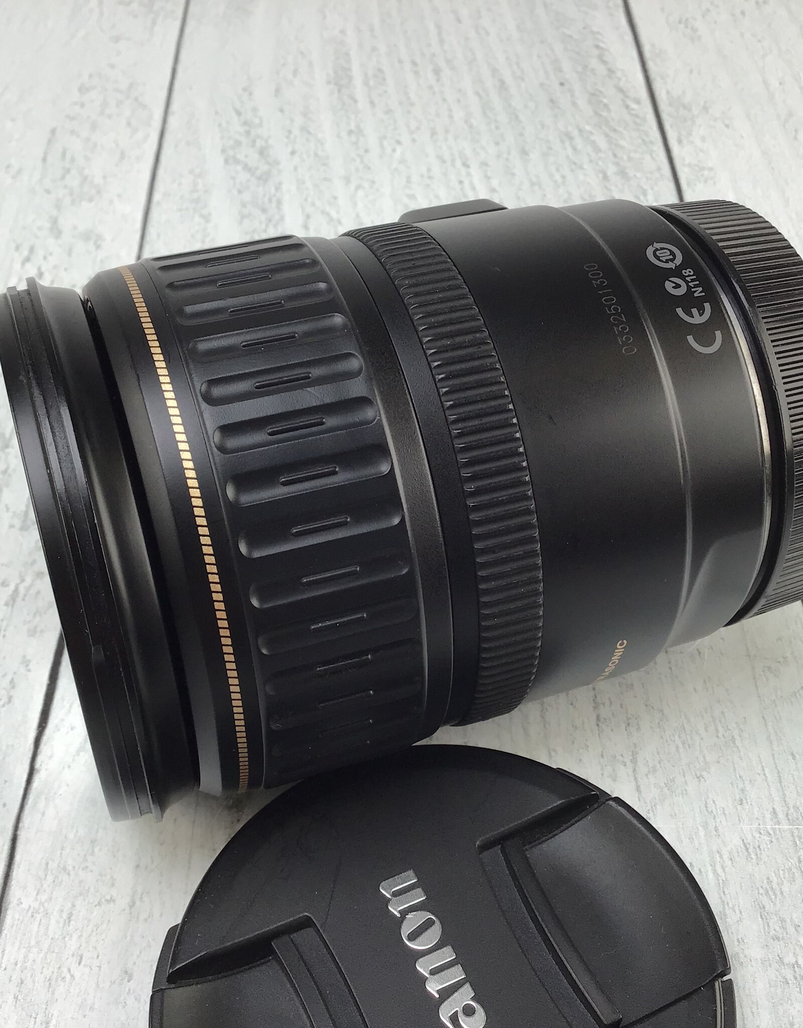 CANON Canon EF 28-135mm F3.5-5.6 IS  Lens Used Fair
