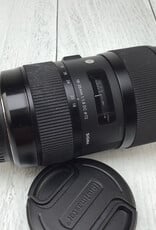SIGMA Sigma Art 18-35mm f1.8 DC Lens Used Good