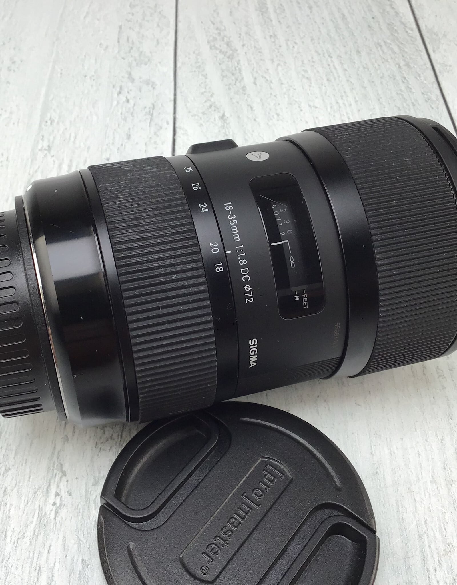 SIGMA Sigma Art 18-35mm f1.8 DC Lens Used Good