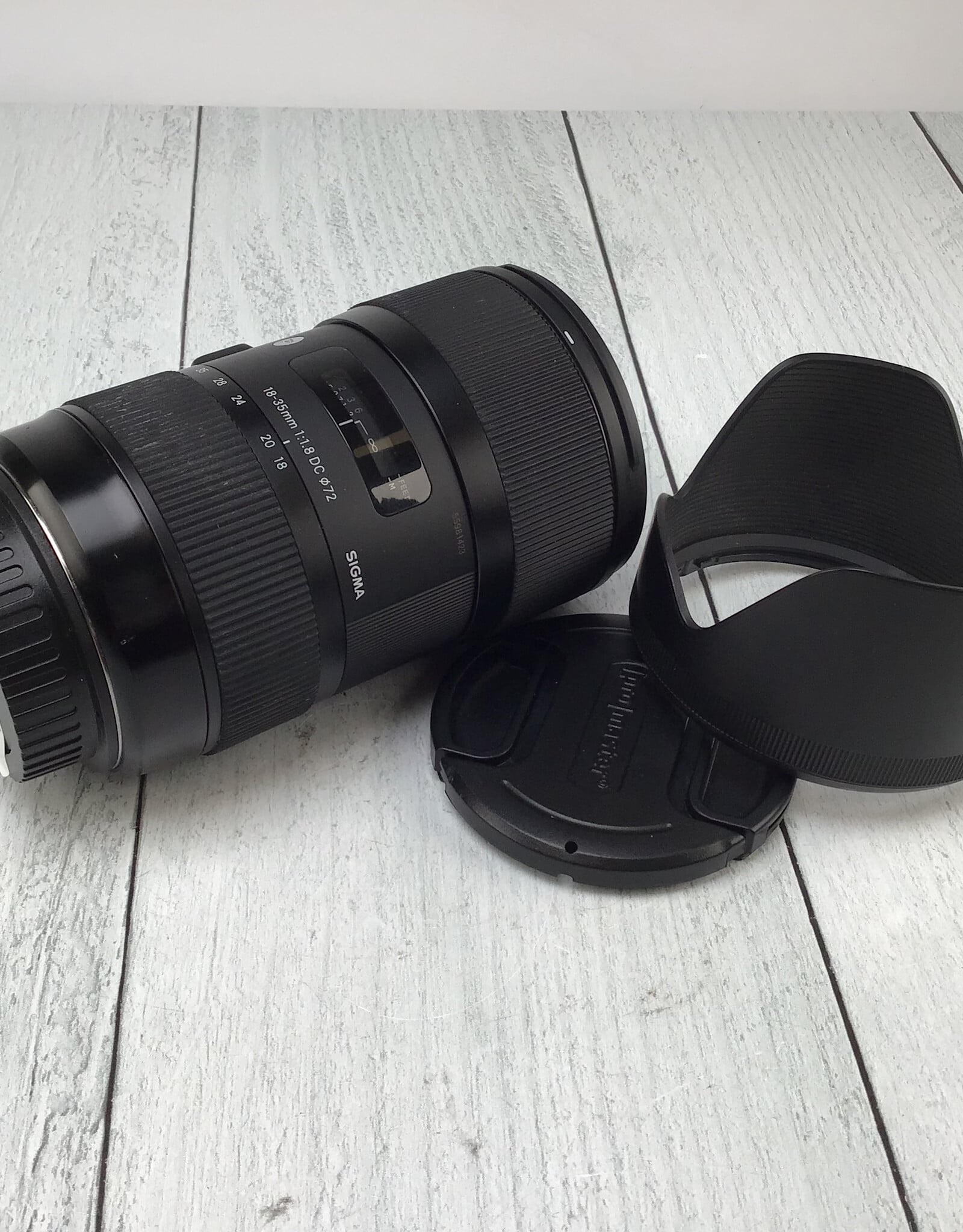 SIGMA Sigma Art 18-35mm f1.8 DC Lens Used Good