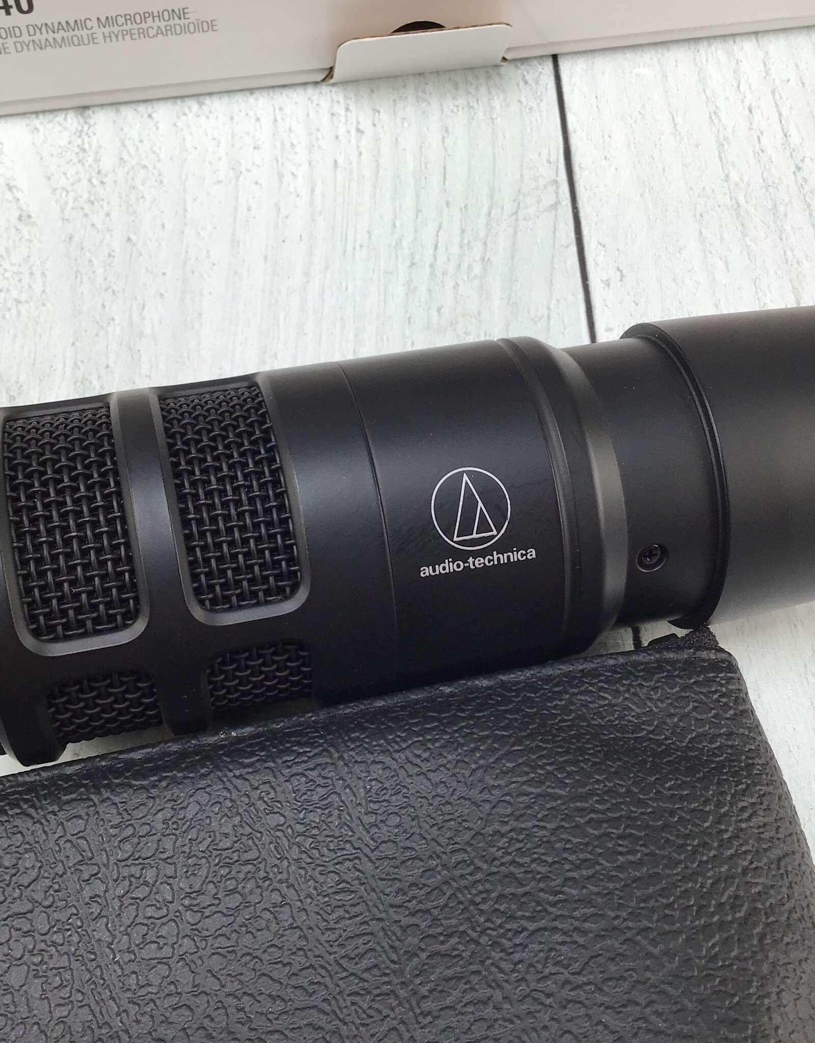 audio-technica Audio-Technica AT2040 Microphone No Stand Mount Box Used EX